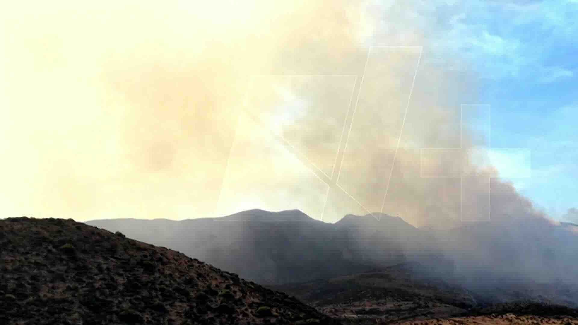 Fuerte Incendio Forestal Hoy Devasta Zona de Los Potros en Tepotzotlán, Estado de México