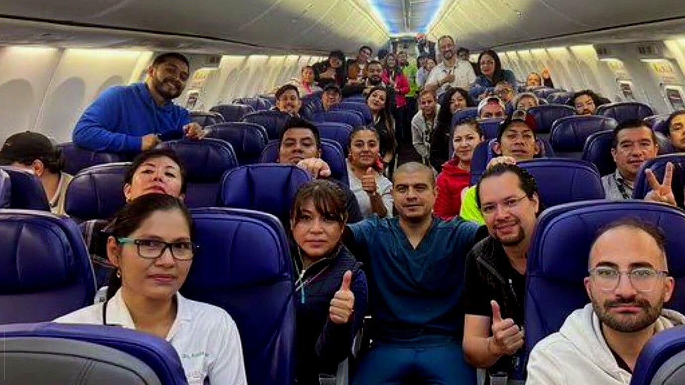 Sale Primer Contingente Médico a Guerrero por Otis: Zoé Robledo