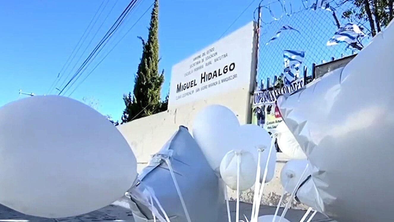 Despiden a Gerardo, El Niño que Murió de un Disparo Accidental en Primaria de Querétaro