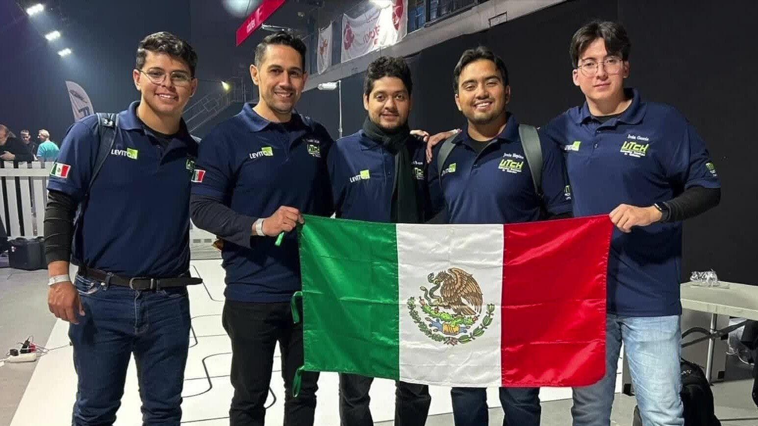 Estudiantes Mexicanos Destacan en Torneo de Robótica en Estonia