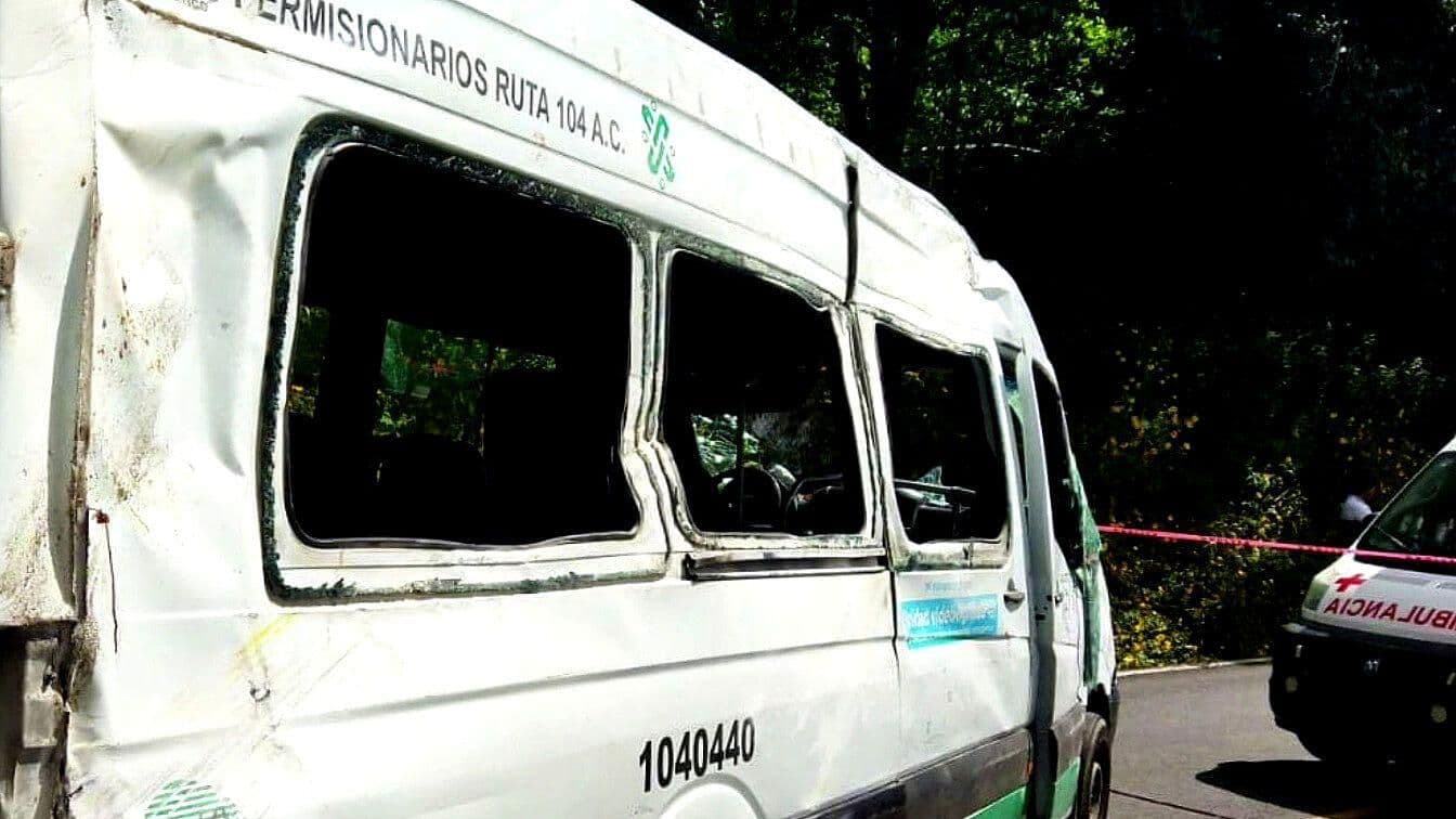 Volcadura en Ocuilan, Estado de México deja 3 Muertos y 23 Heridos