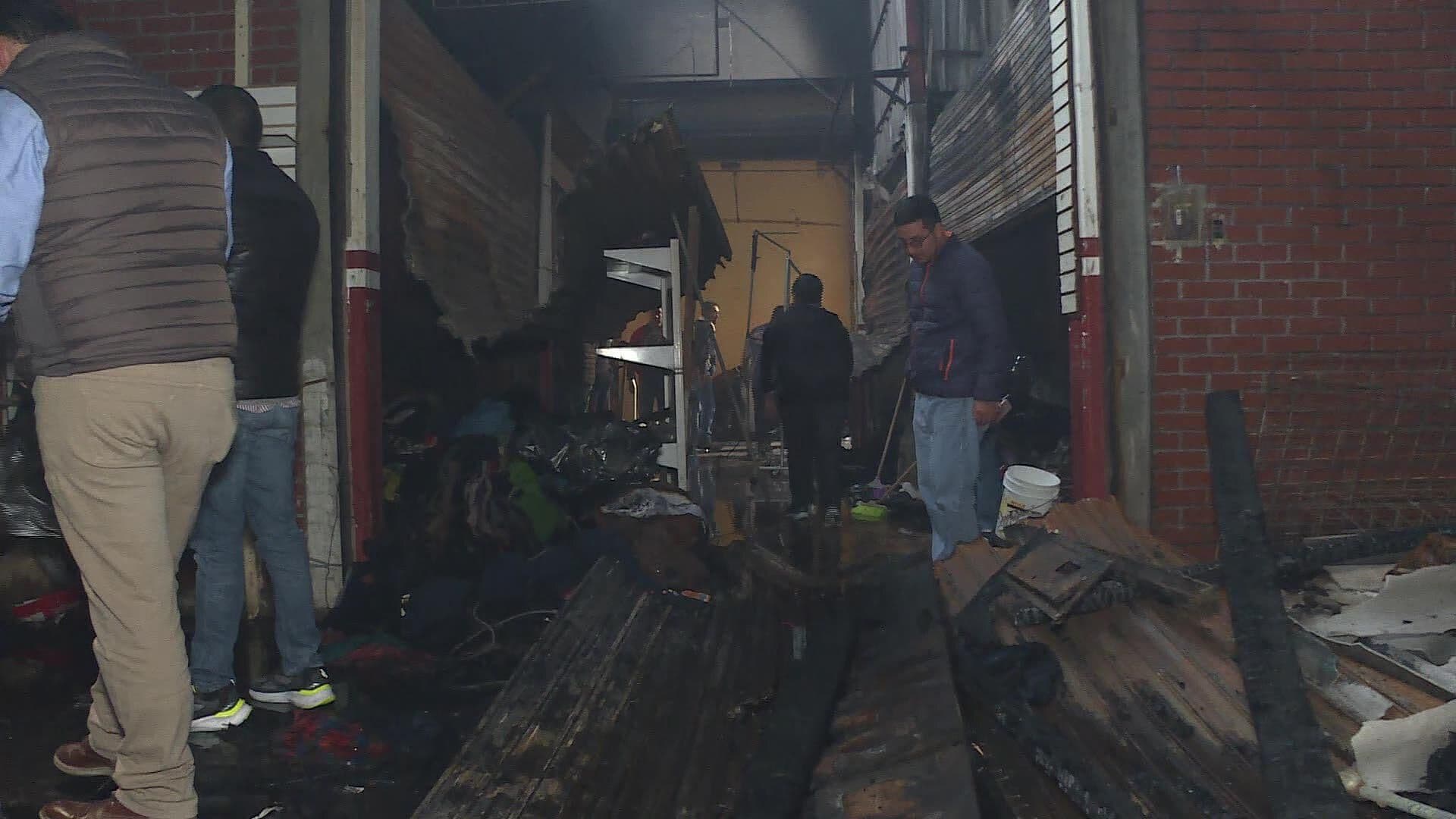 ¡Una Tragedia! Locatarios del Mercado Hidalgo lo perdieron Todo Tras Fuerte Incendio