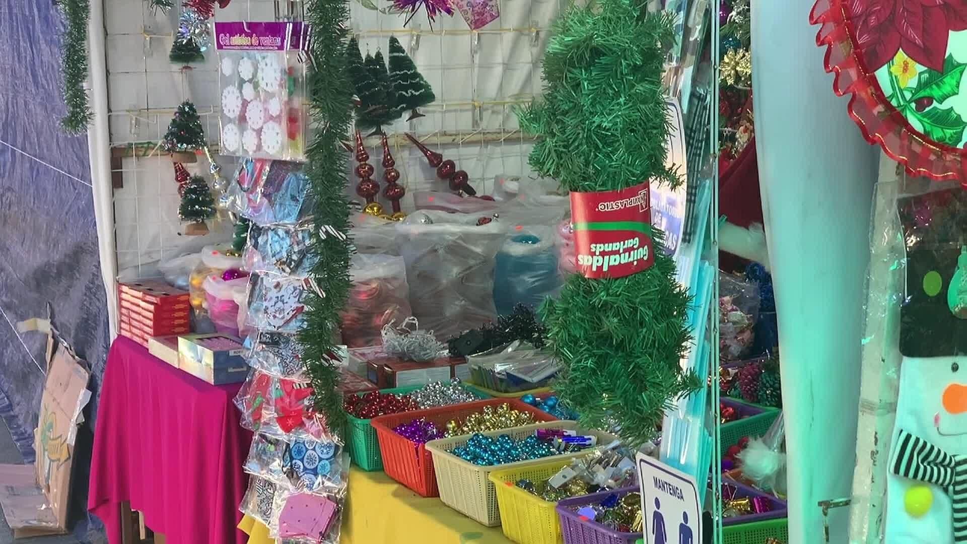 Listas las Propuestas para el Tianguis Navideño Ante Inconvenientes en Plaza de las Américas