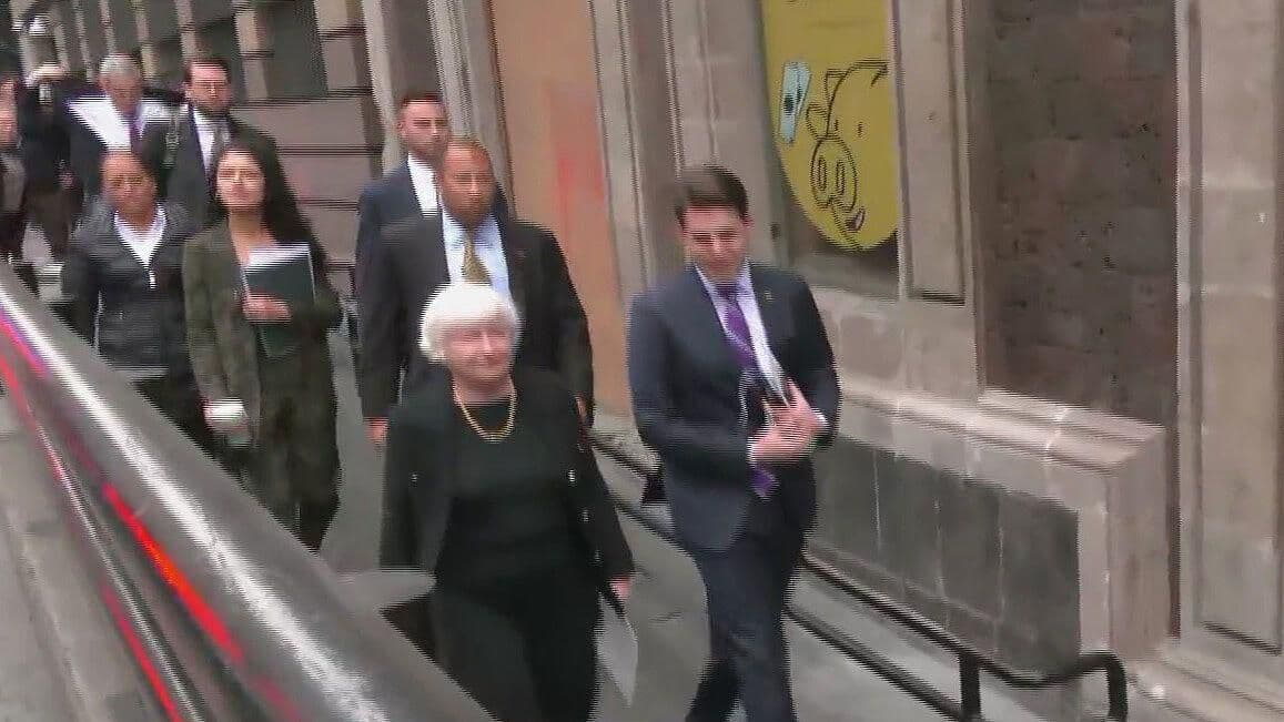 Janet Yellen Asiste a Evento con Estudiantes en el MIDE