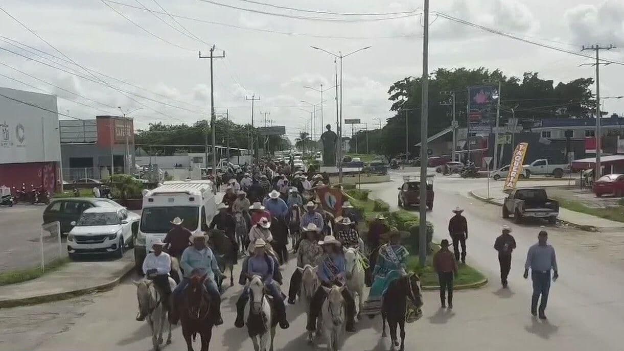 Más de 800 Jinetes Participan en la Cabalgata de Champotón, en Campeche