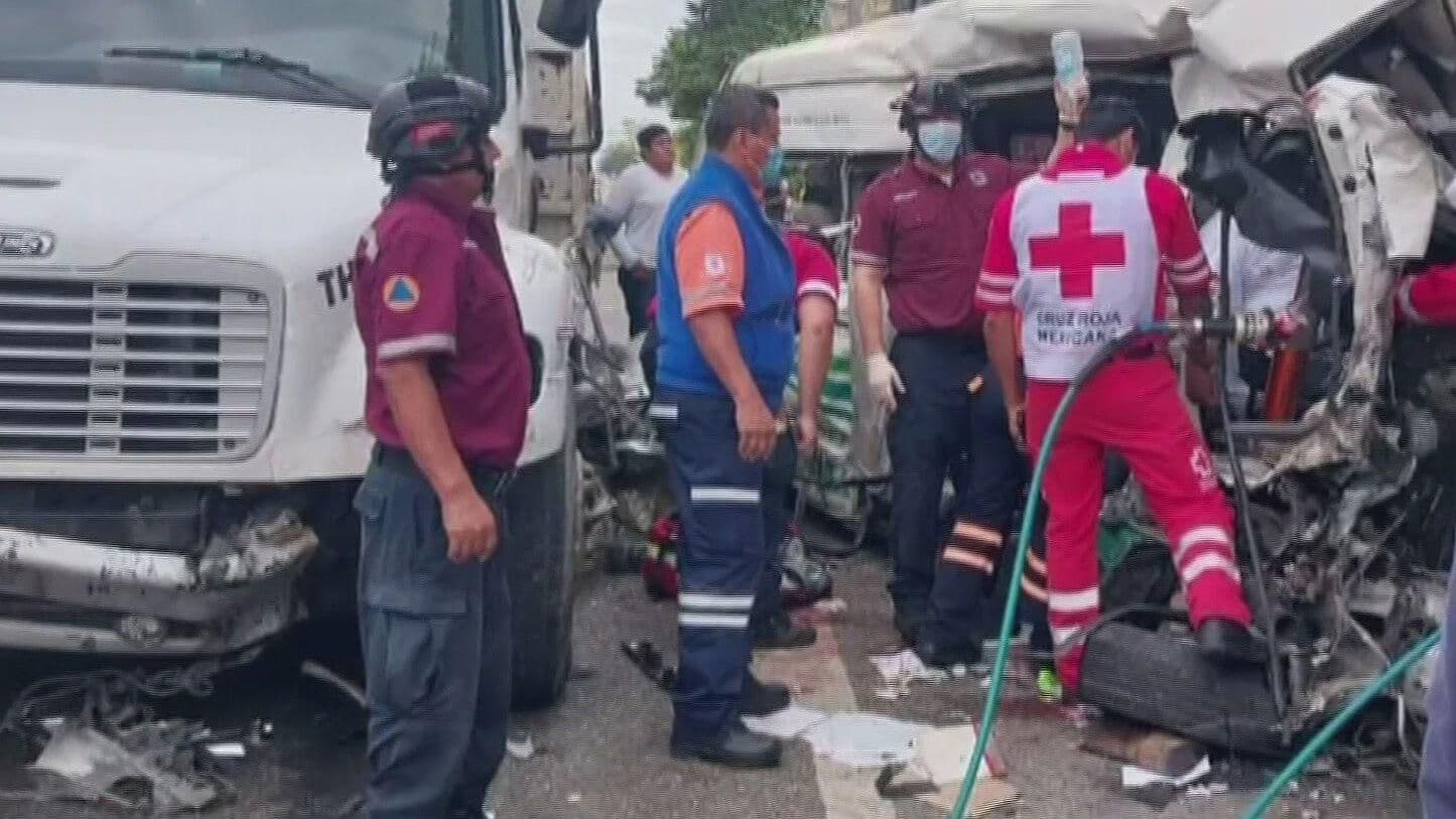 Accidente Deja 4 Muertos y 8 Heridos en Carretera Macuspana-Escárcega, Tabasco