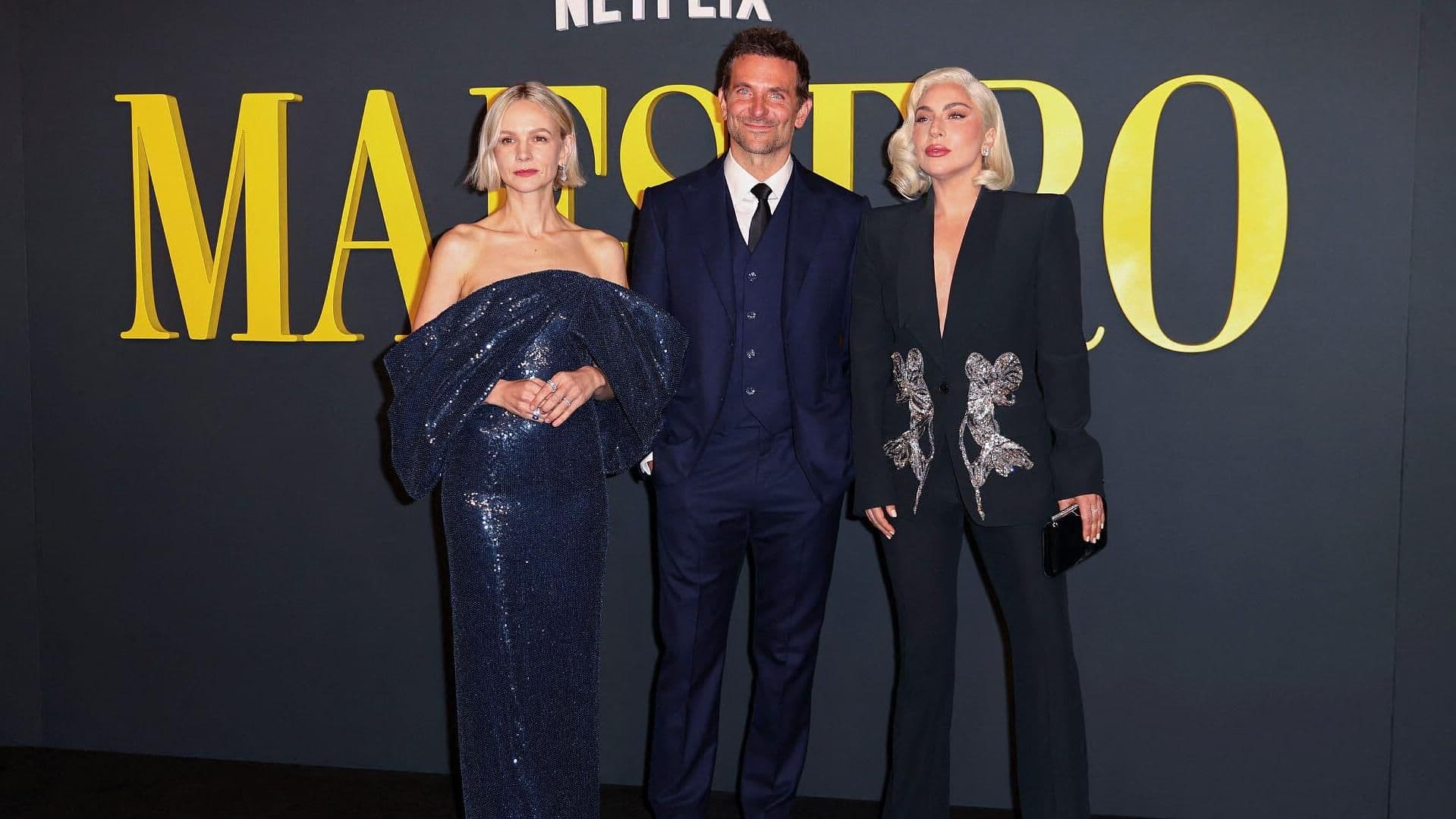 Bradley Cooper Acude Acompañado de Lady Gaga a Presentación de Película