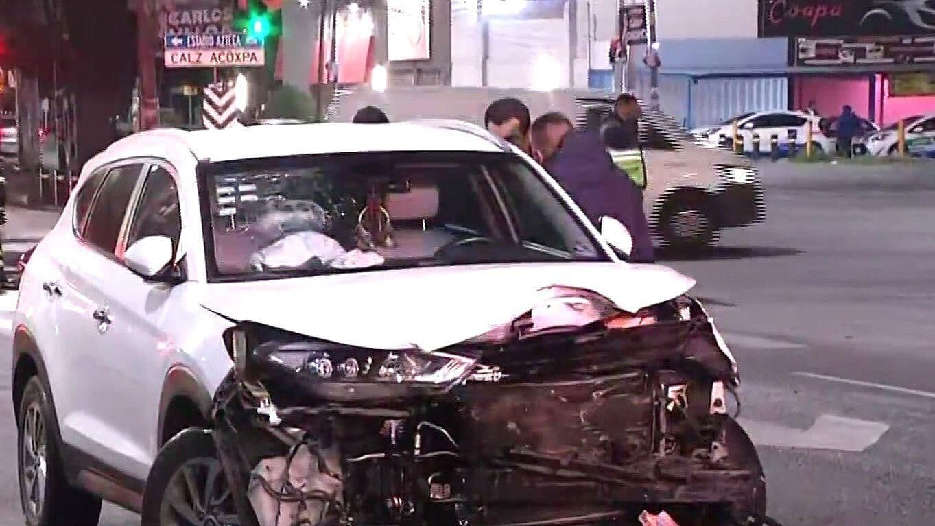 Choque entre Camioneta y Taxi, en Miramontes y Acoxpa Deja Tres Heridos