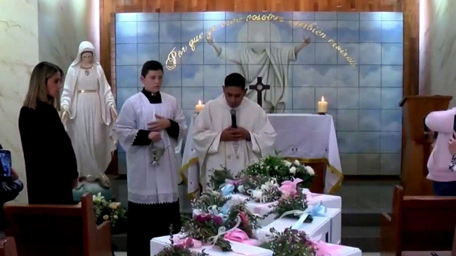 Sepultan Cuerpos de 14 Bebés Abandonados en Semefo de Jalisco