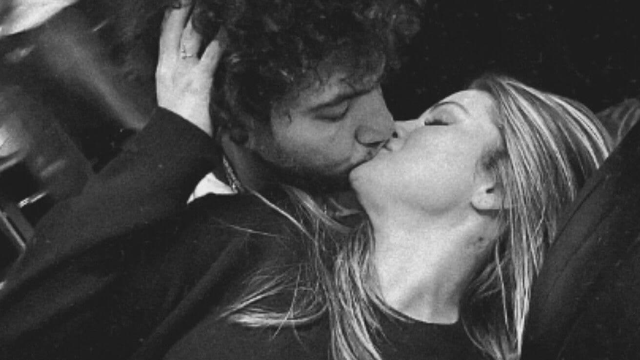 Selena Gomez Presume su Amor con Benny Blanco