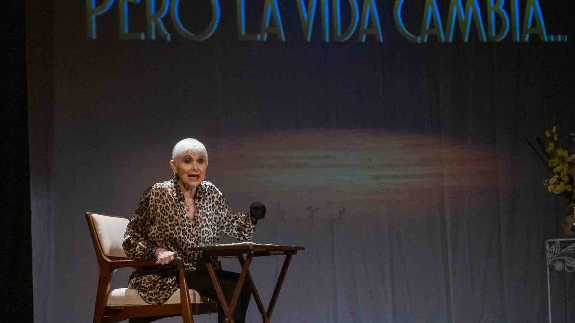Laura Zapata Lamenta la Muerte de Rosita Pelayo