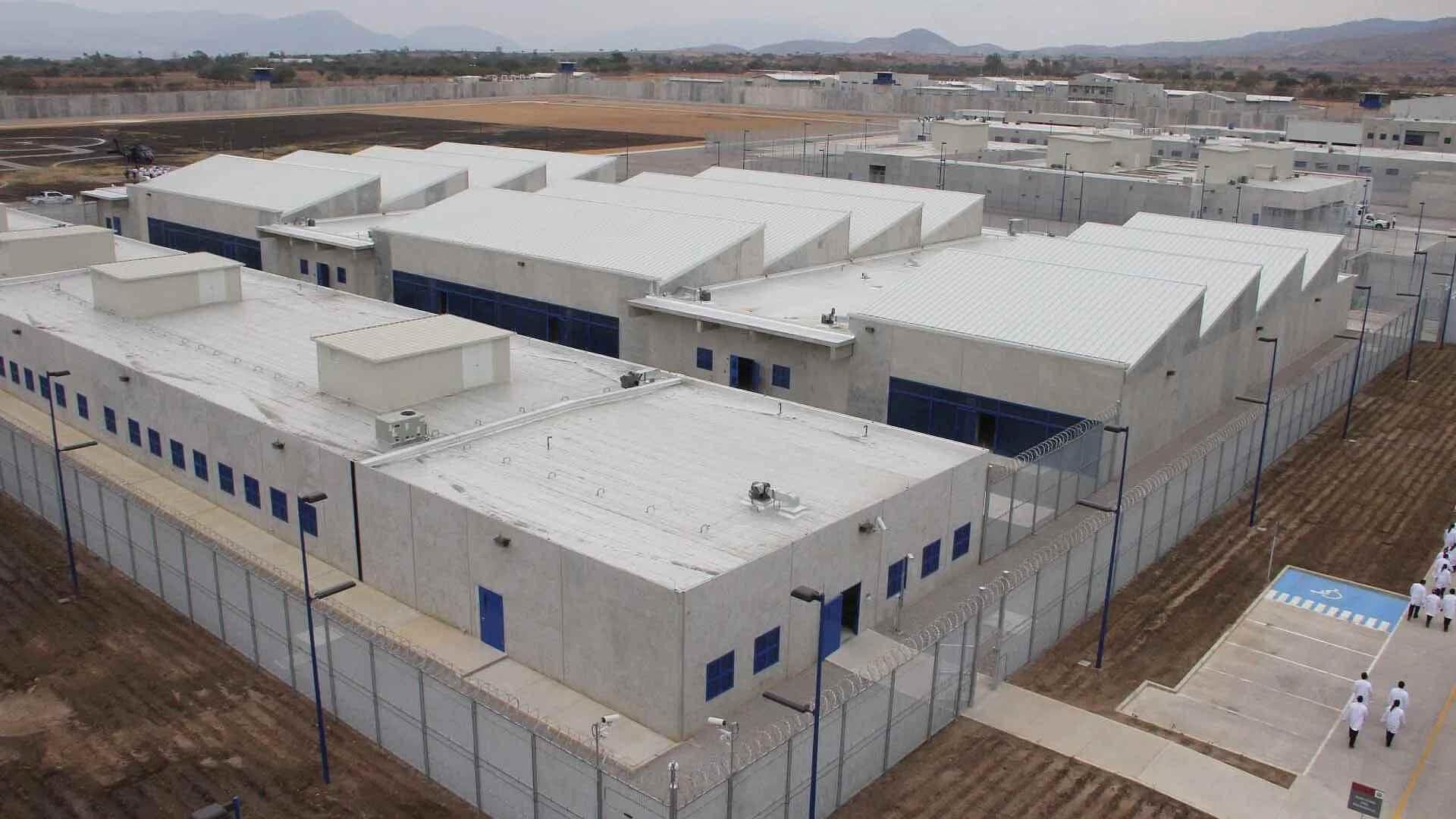 Persisten Denuncias de Malos Tratos en Penal de Coatlán del Río, Morelos