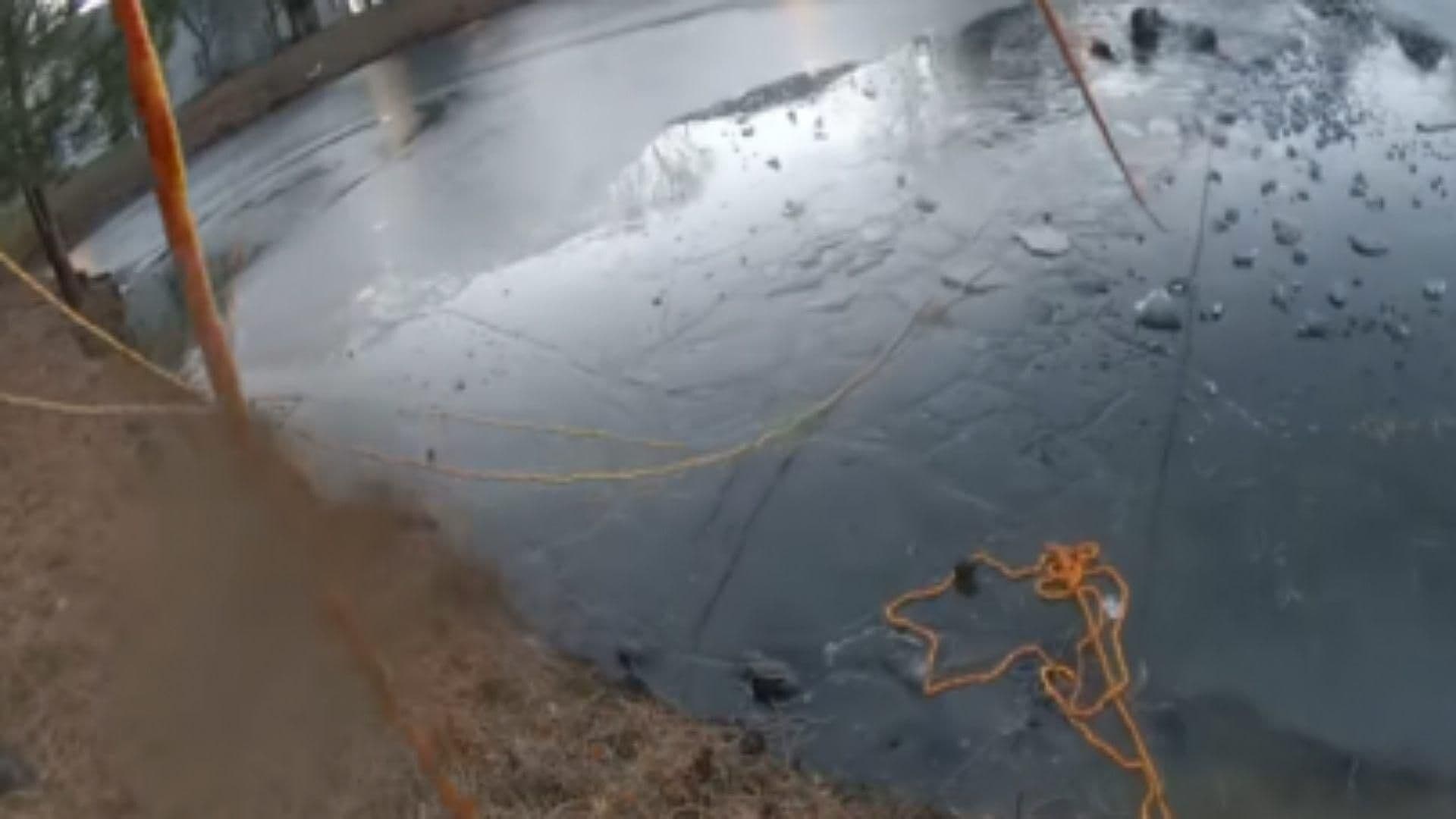 Rescatan a Niño Atrapado en Estanque Helado de Arkansas