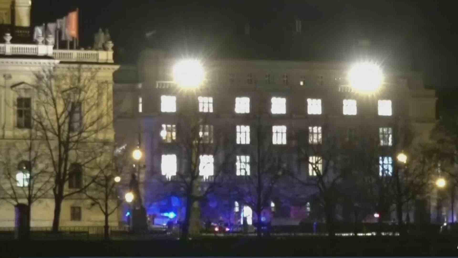 Tiroteo en Universidad Carolina de Praga: Estudiante Mata a 15 Personas