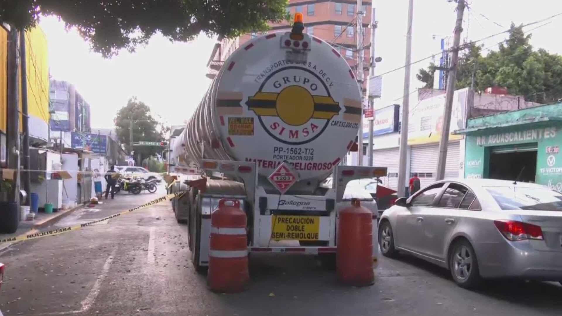 Resguardo de Pipa Provoca Tráfico en Colonia Obrera