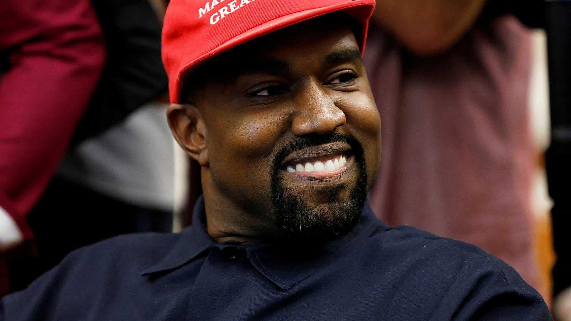 Kanye West se Disculpa por Comentarios contra George Floyd