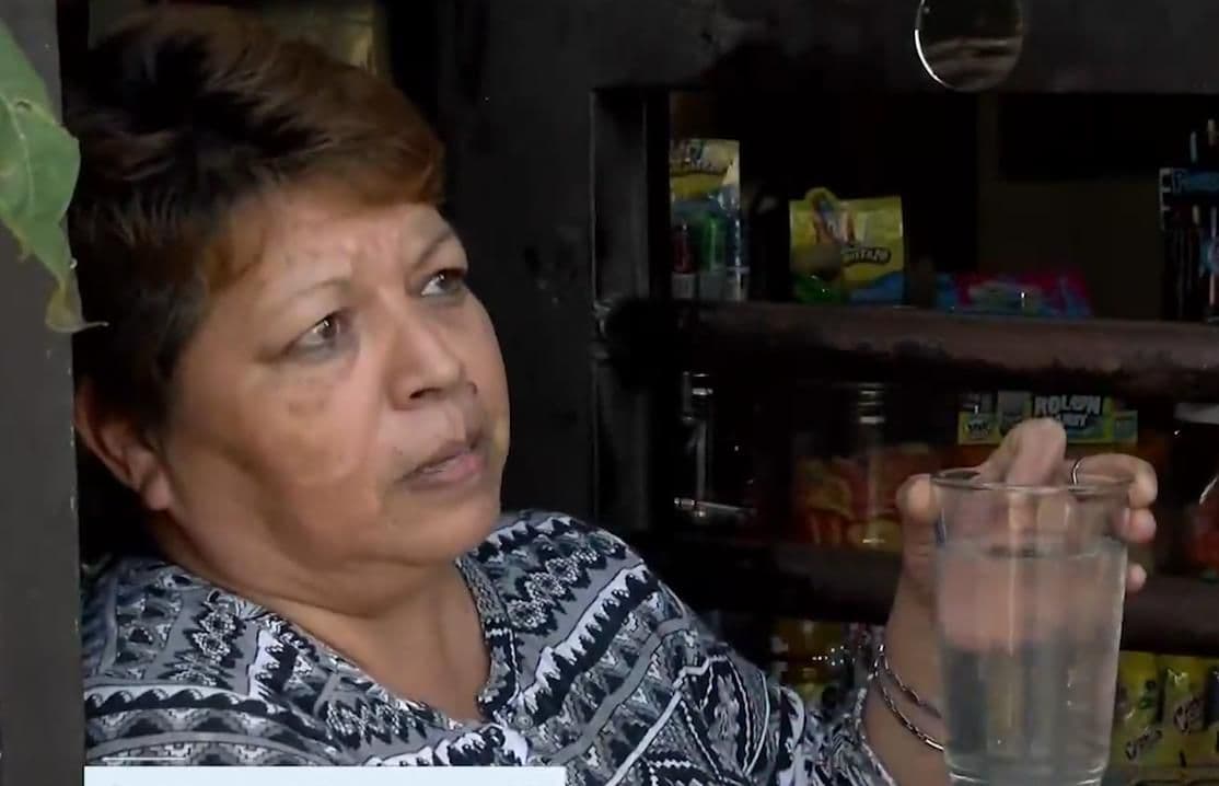 Cortan Agua en Tierra Propia; por Reparación de Tubería