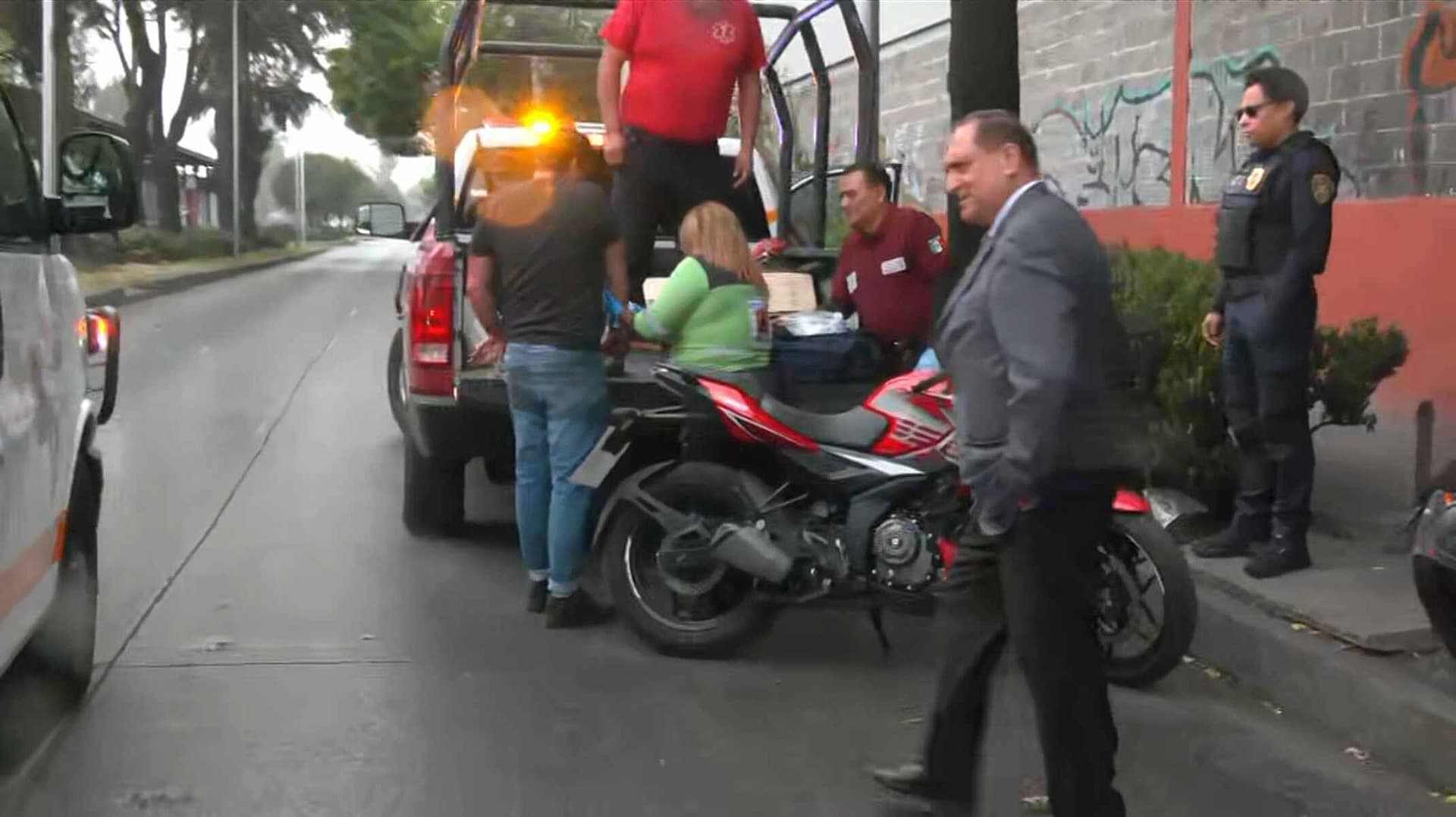 Motociclista Atropella a Peatón en la Calzada Vallejo en la GAM, CDMX; Así Ocurrió el Accidente