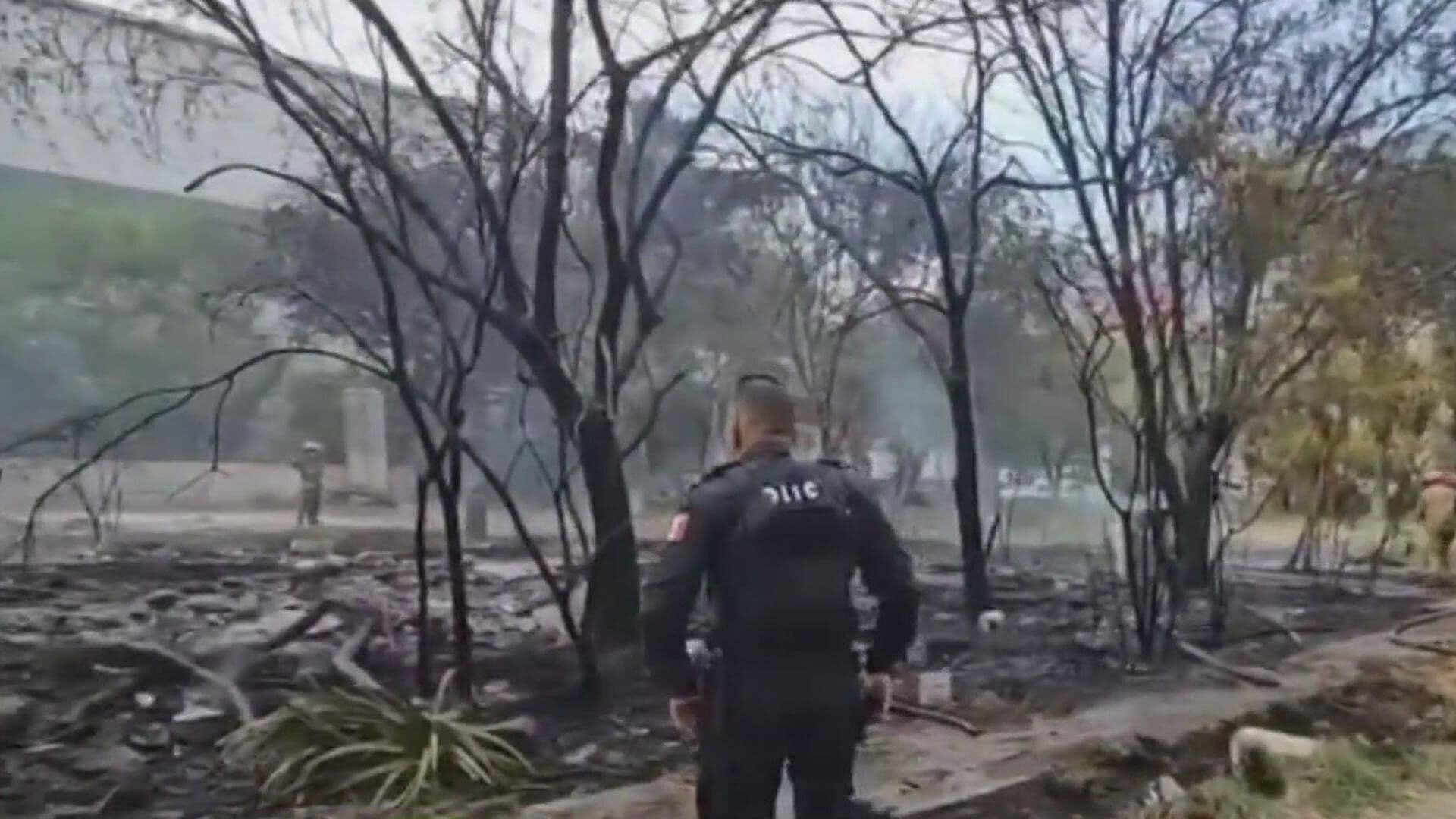Moviliza Incendio de Tejabán y Terreno Baldío en Colonia San Francisco en Santa Catarina