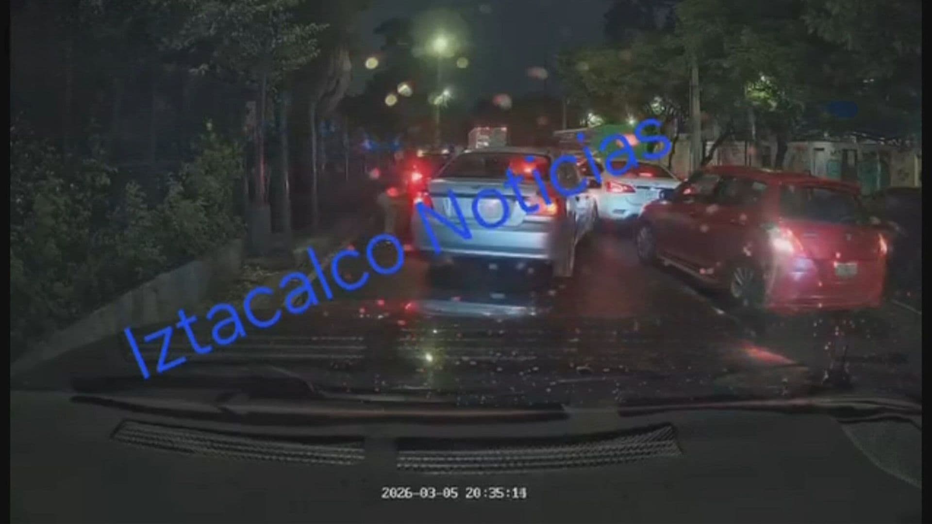 VIDEO: Captan Asalto a Mano Armada a Automovilistas en Río Churubusco en Iztacalco, CDMX