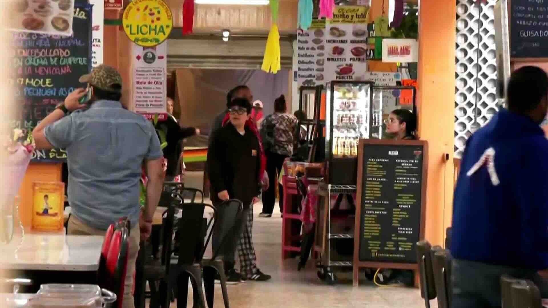 Flamazo por Corto Circuito en Freidora en el Mercado Medellín en la Colonia Roma, CDMX