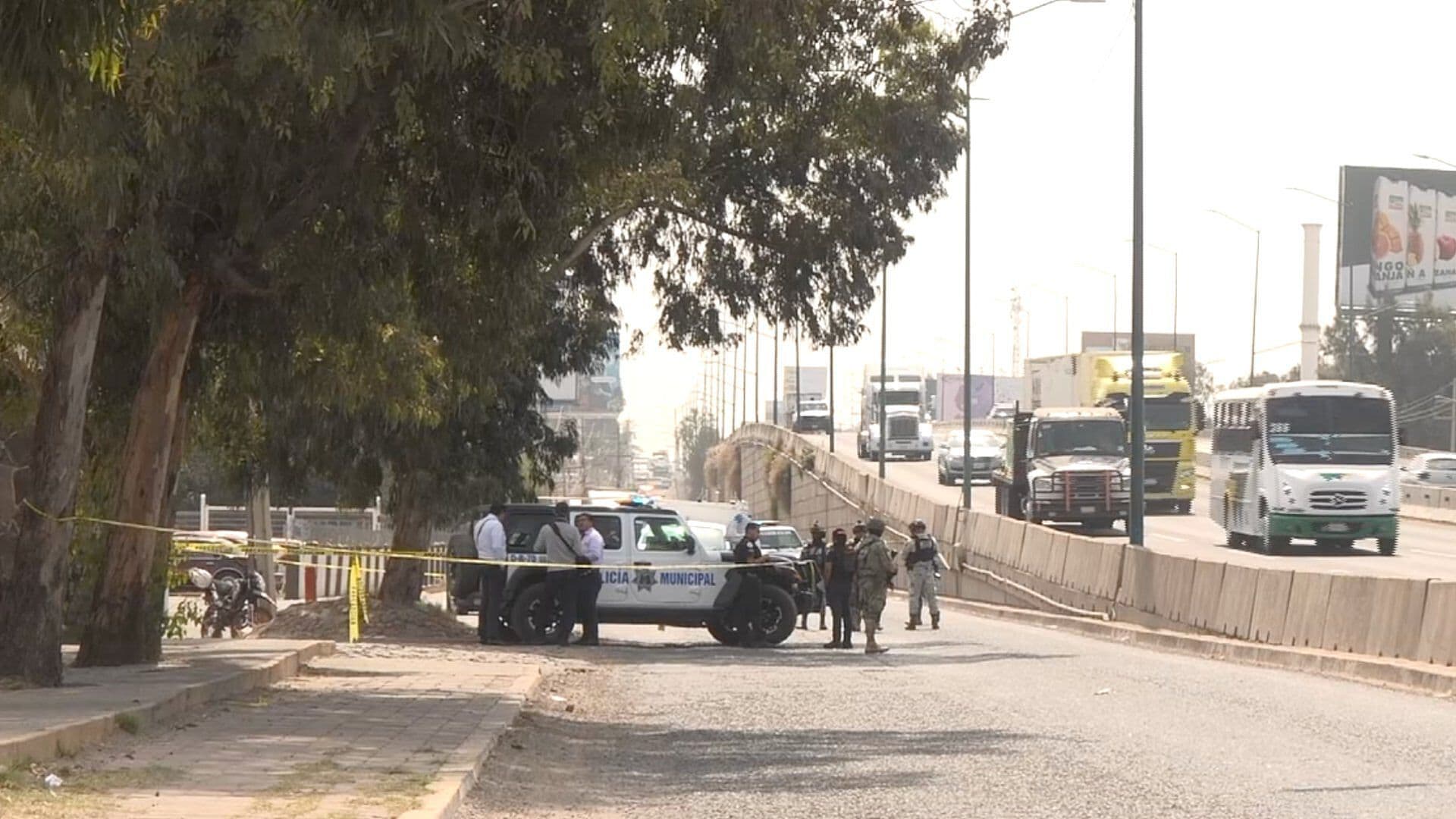Matan a Balazos a un Hombre que Esperaba un Paquete y a su Esposa en la Carretera Silao-León