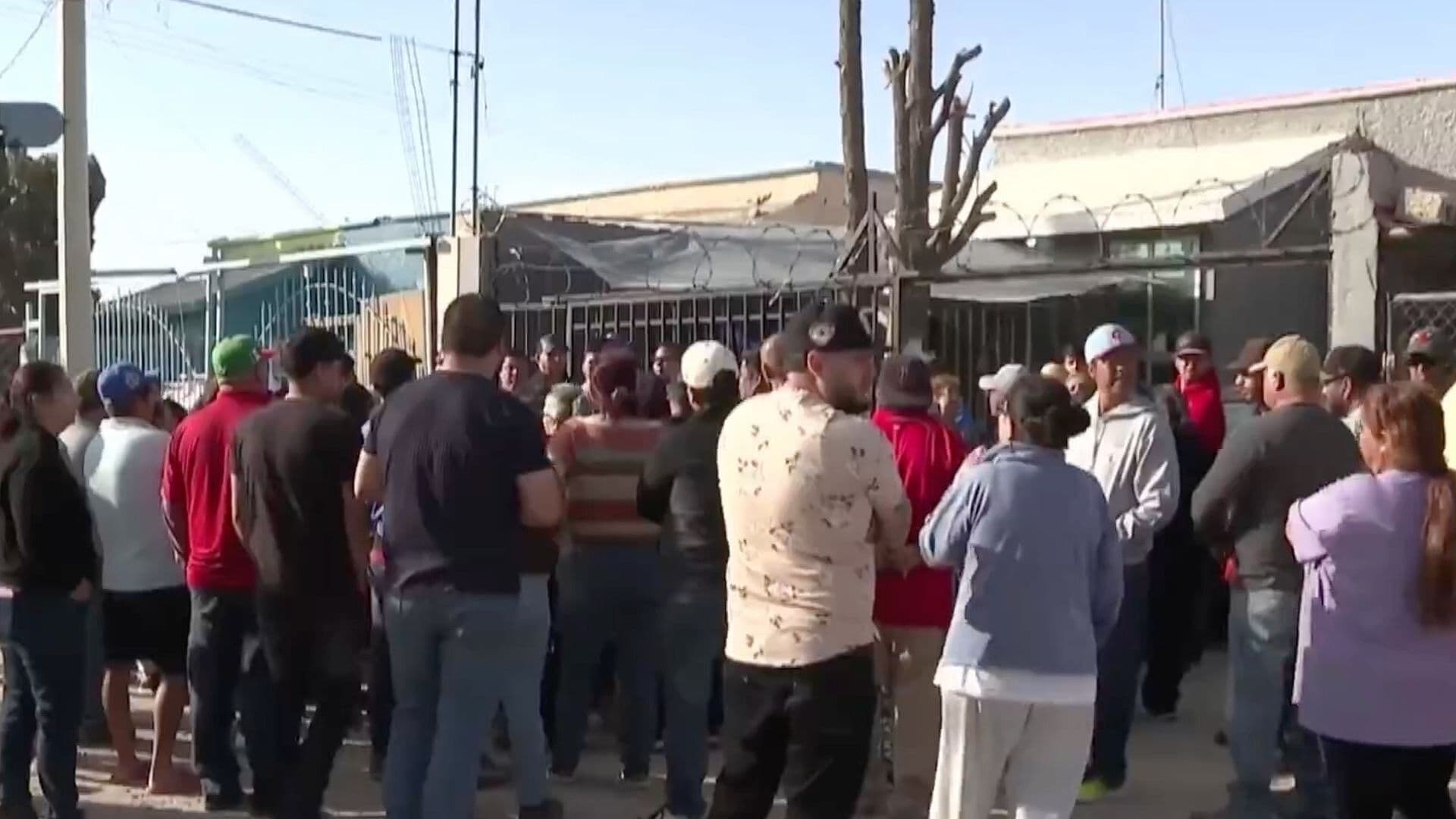 Vecinos Frenan Desalojo en la Colonia Hacienda de las Huertas de Ciudad Juárez