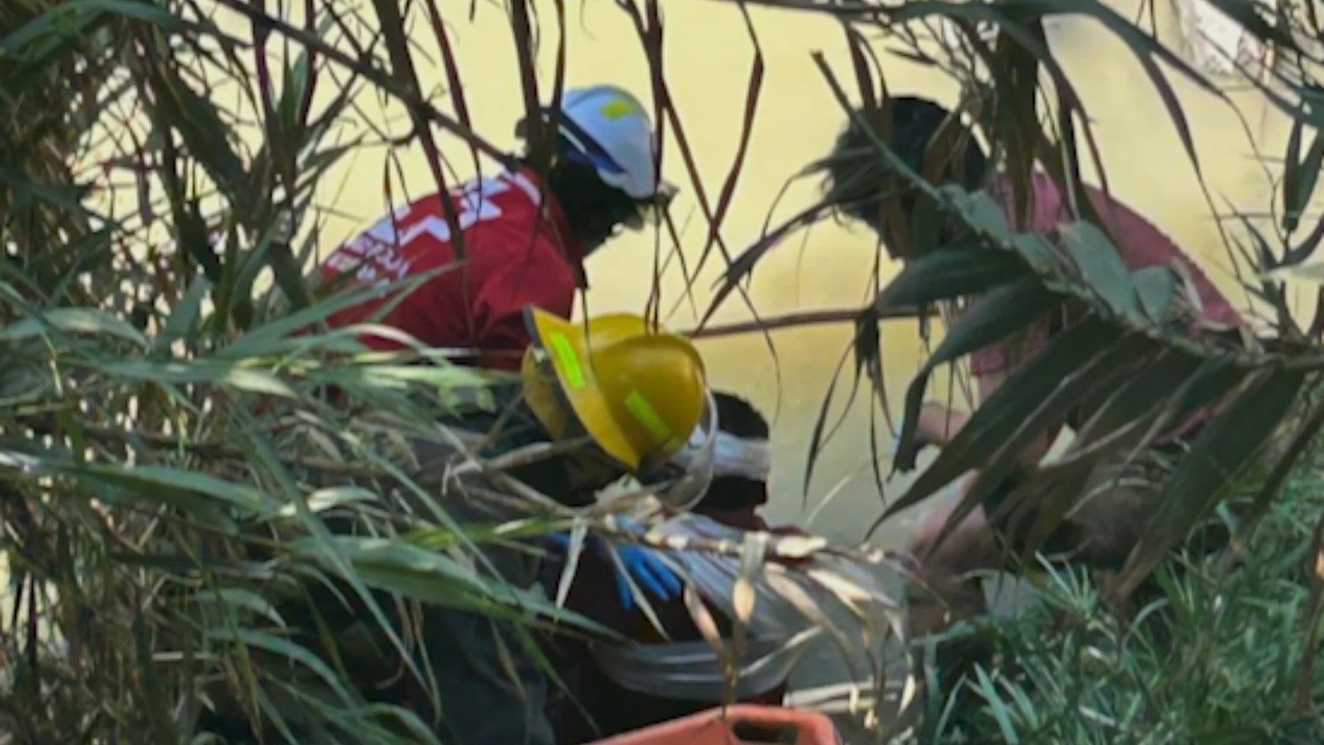Un Hombre Fue Rescatado del Fondo de una Barranca del Río Atoyac en Puebla