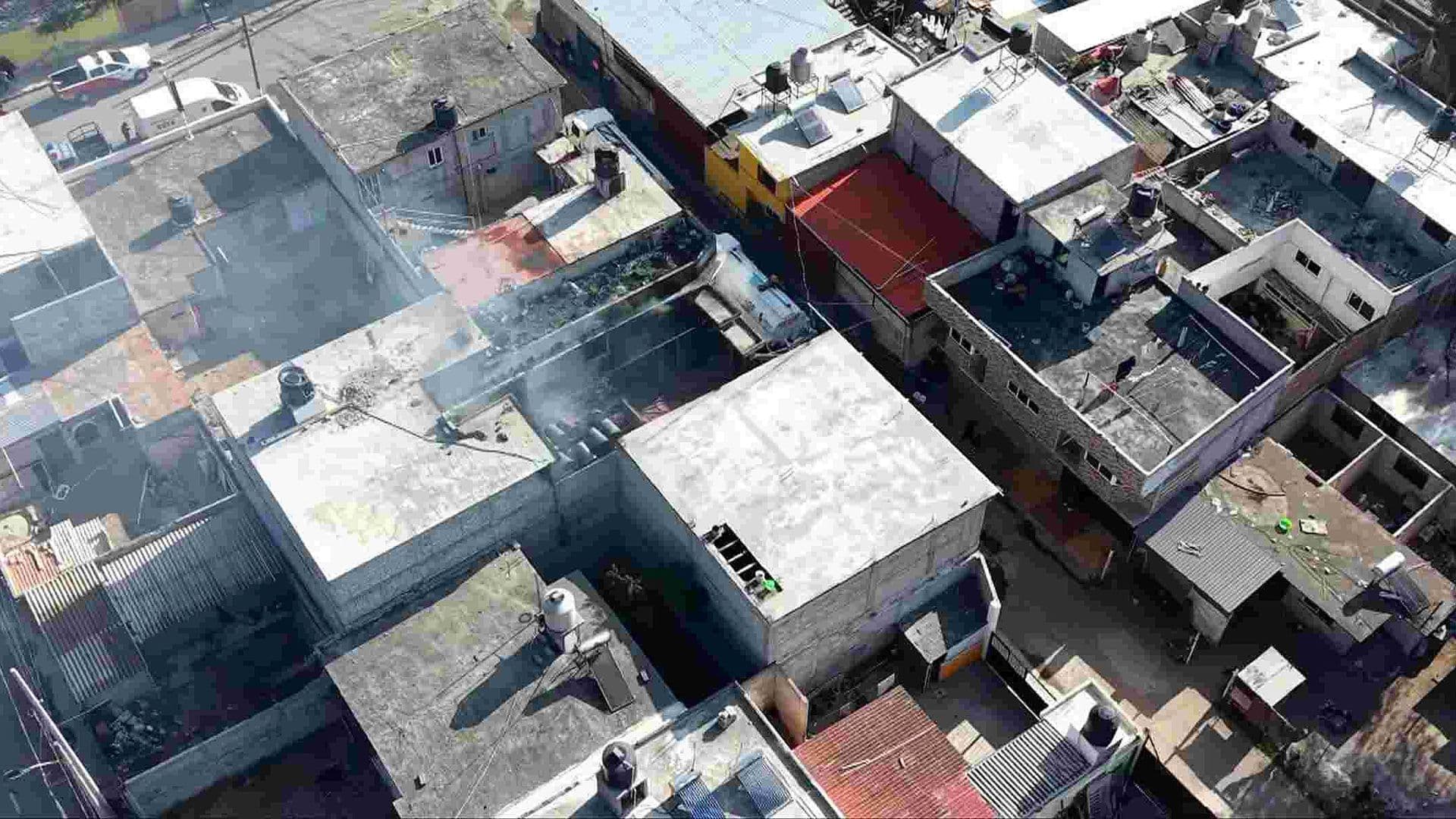 Fuerte Incendio en Zumpango Hoy: Combaten Llamas que Consumen Bodega de Solventes
