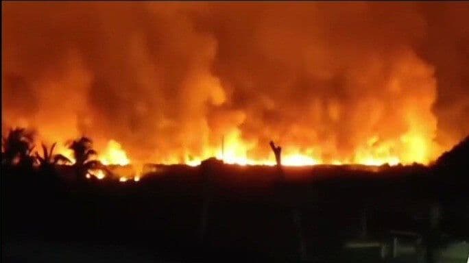 Sofocan Incendio en Manglar de Nautla
