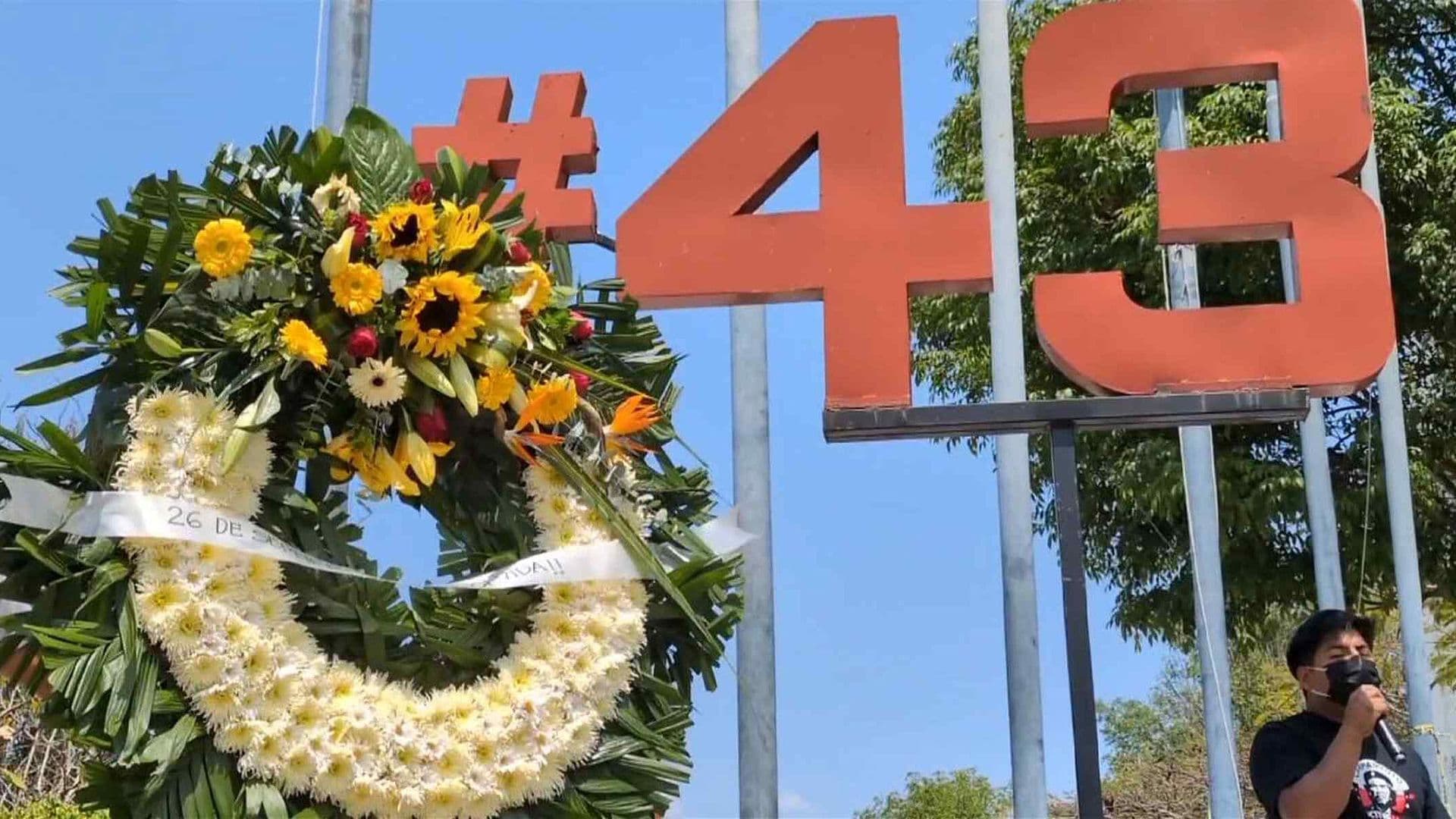 Ayotzinapa a 138 Meses: El Emotivo Pase de Lista de los 43 en Chilpancingo