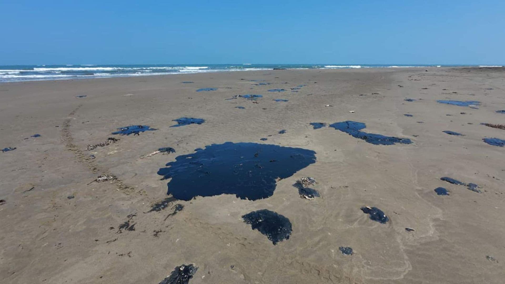 Cronología del Derrame en el Golfo de México: Gráfico Sobre 3 Fuentes de Contaminación