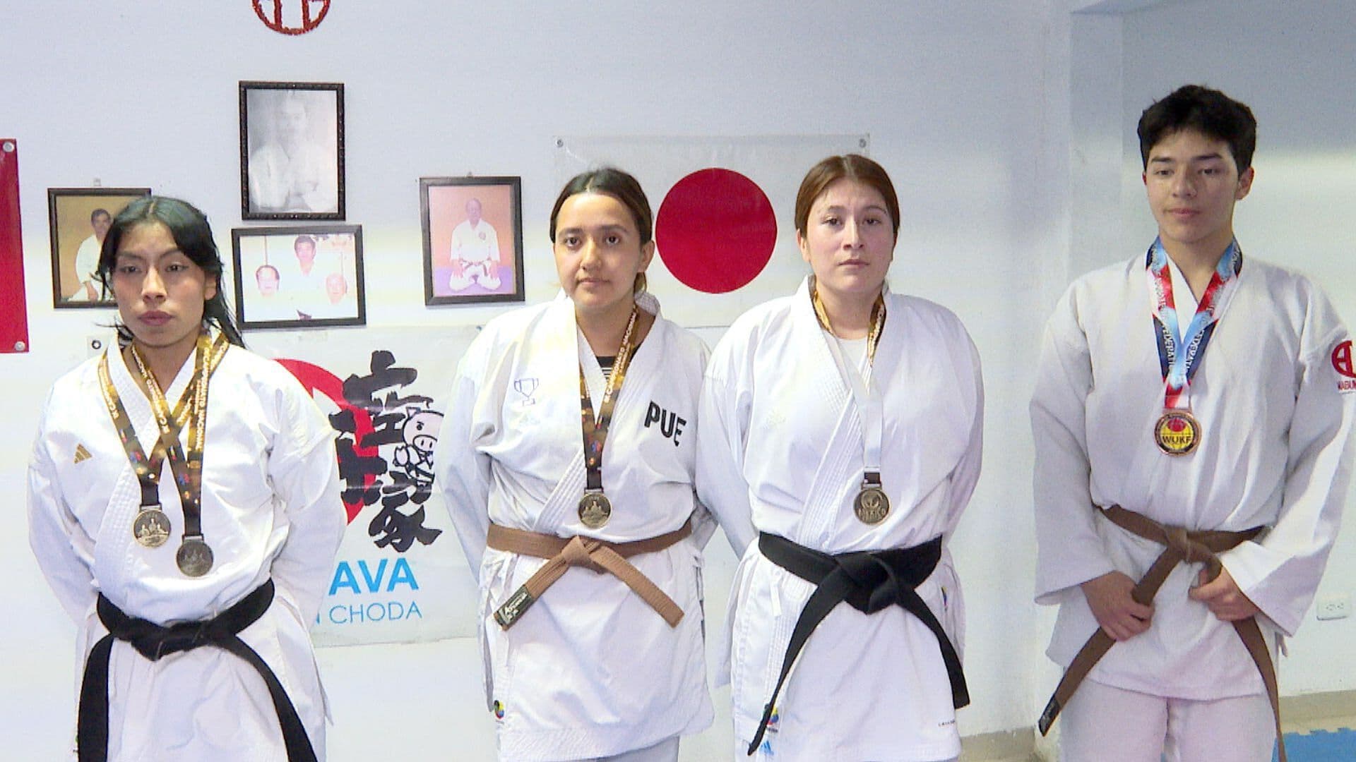 Cuatro Poblanos Representarán a México en Competencias de Karate en Rumania y Perú
