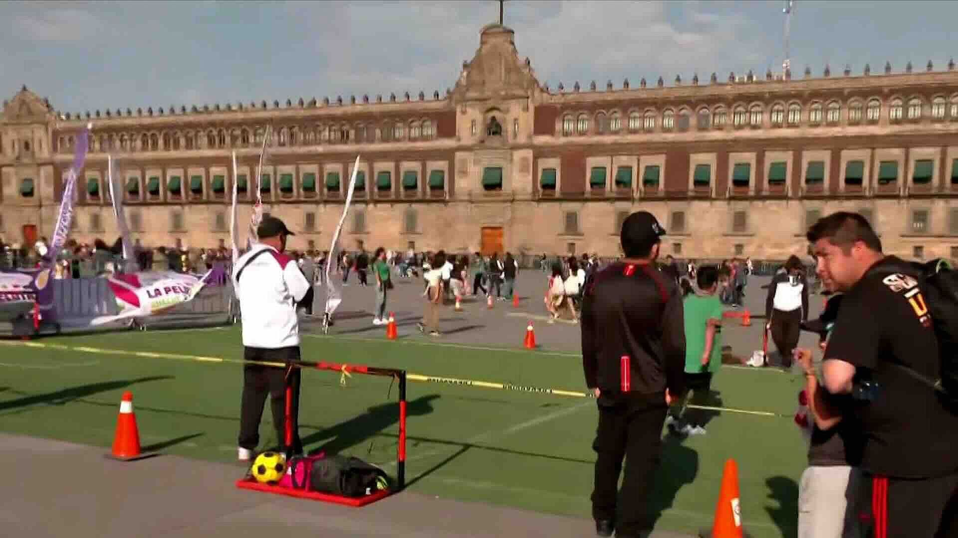 Instituto del Deporte Realiza Actividades en Pantallas del Zócalo CDMX