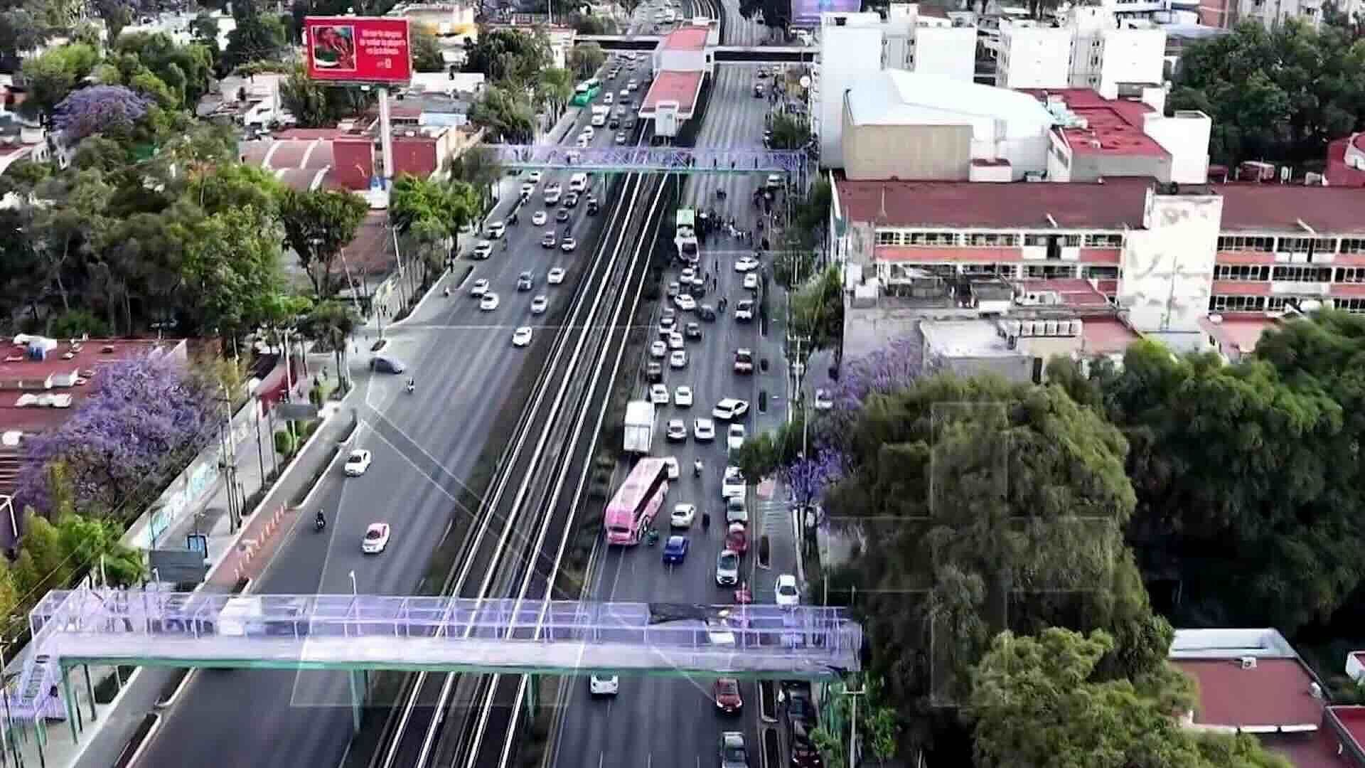 ¡Bloqueo en CDMX! Manifestantes Cierran Calzada de Tlalpan y Provocan Caos Vial