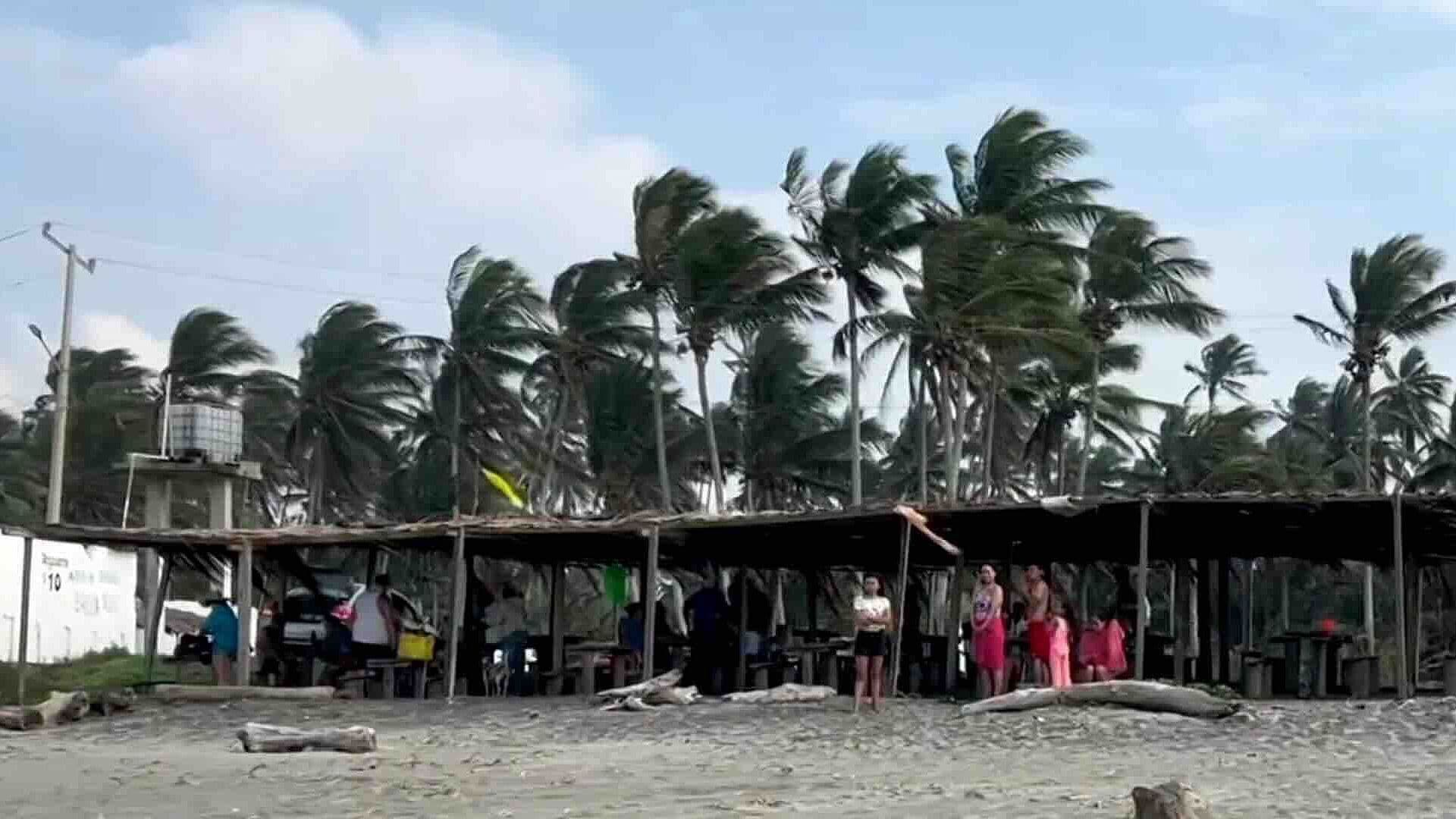 Derrame de Combustible Afecta Ventas y Turismo en Paraíso y Centla, Tabasco