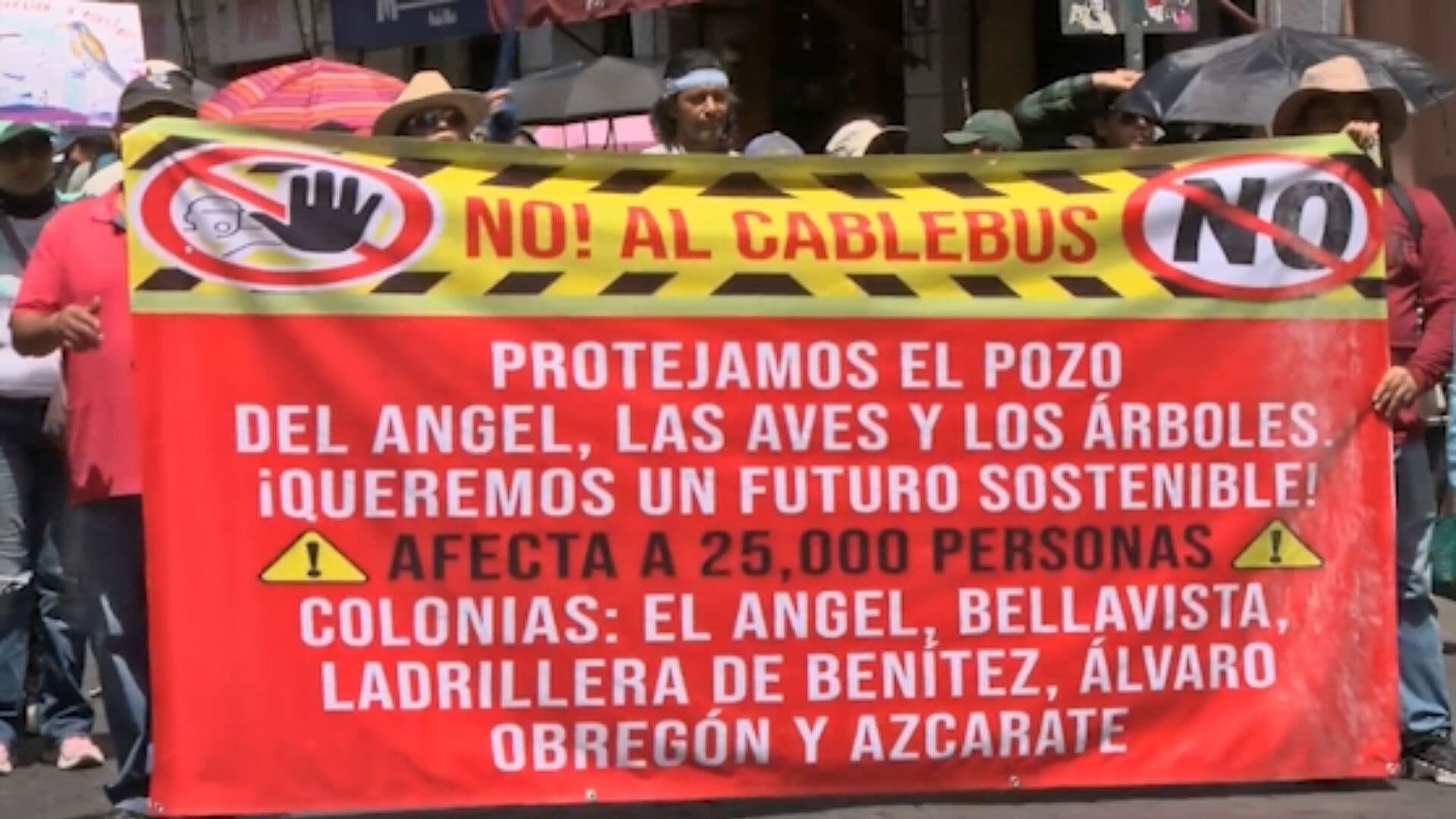 Marcharon por Avenida Juárez de Puebla en Protesta contra el Proyecto de Cablebús