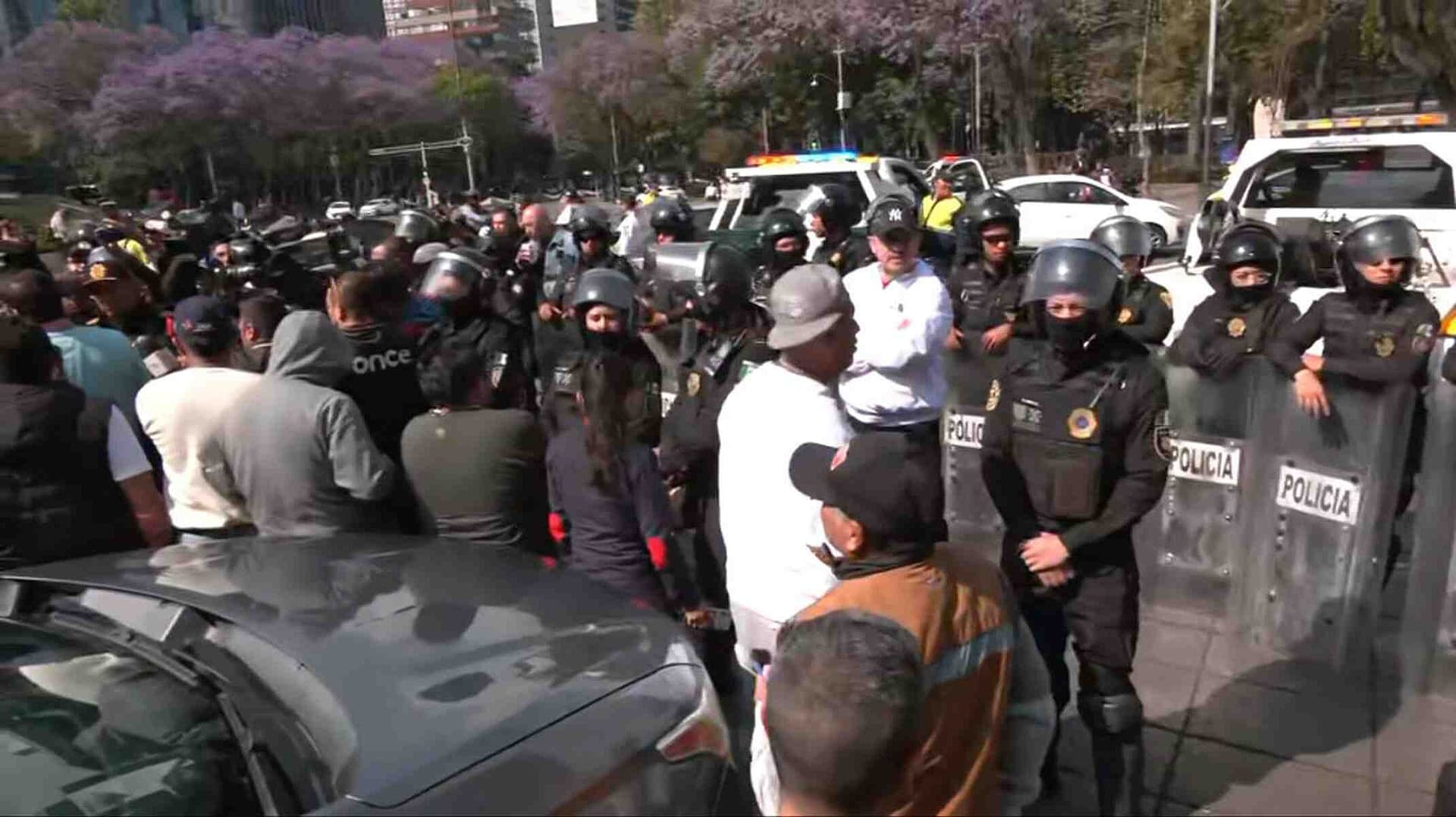 Encapsulan a Trabajadores de Apps: Hay Bloqueos Intermitentes en Reforma Hoy