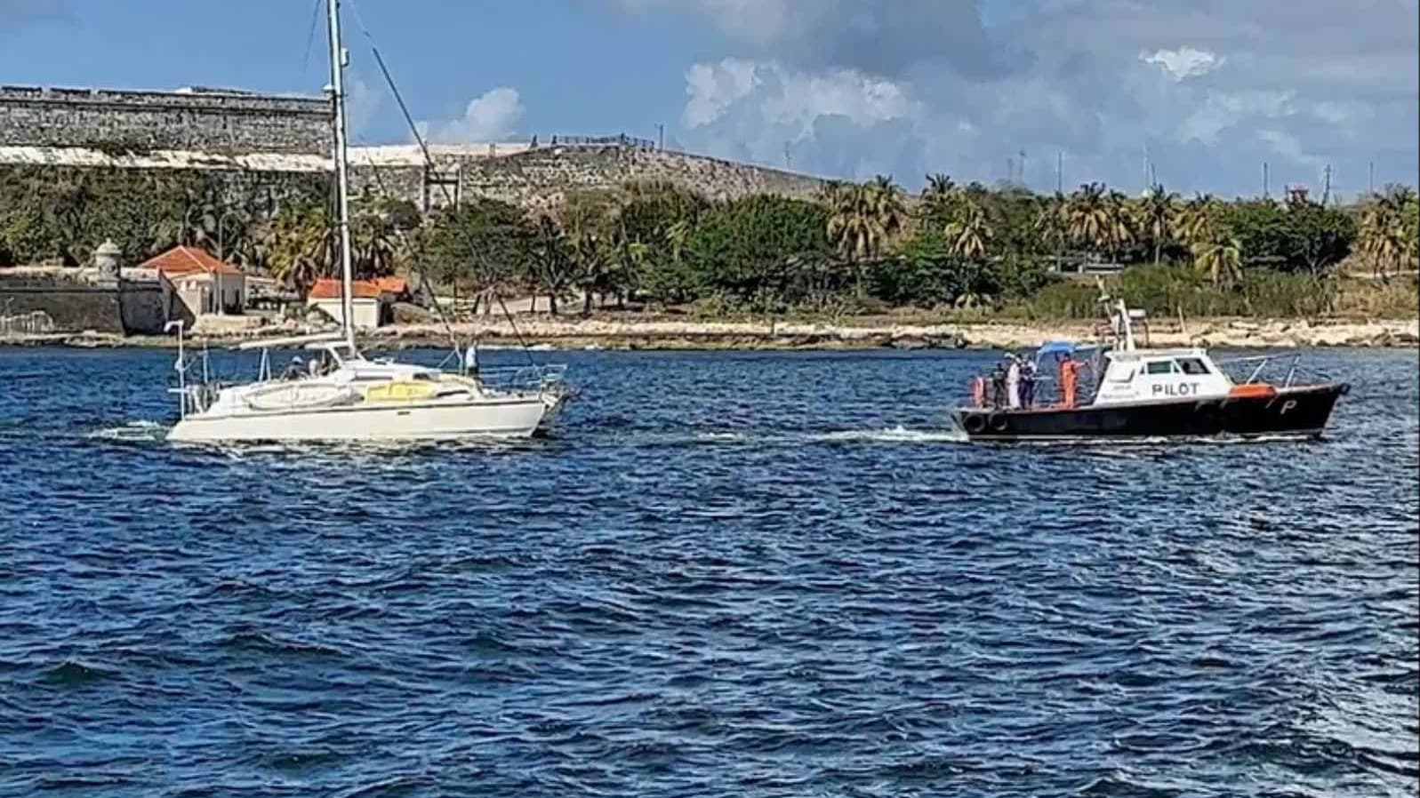 Llegan Veleros “Friendship” y “Tigermoth” al Puerto de La Habana, Cuba