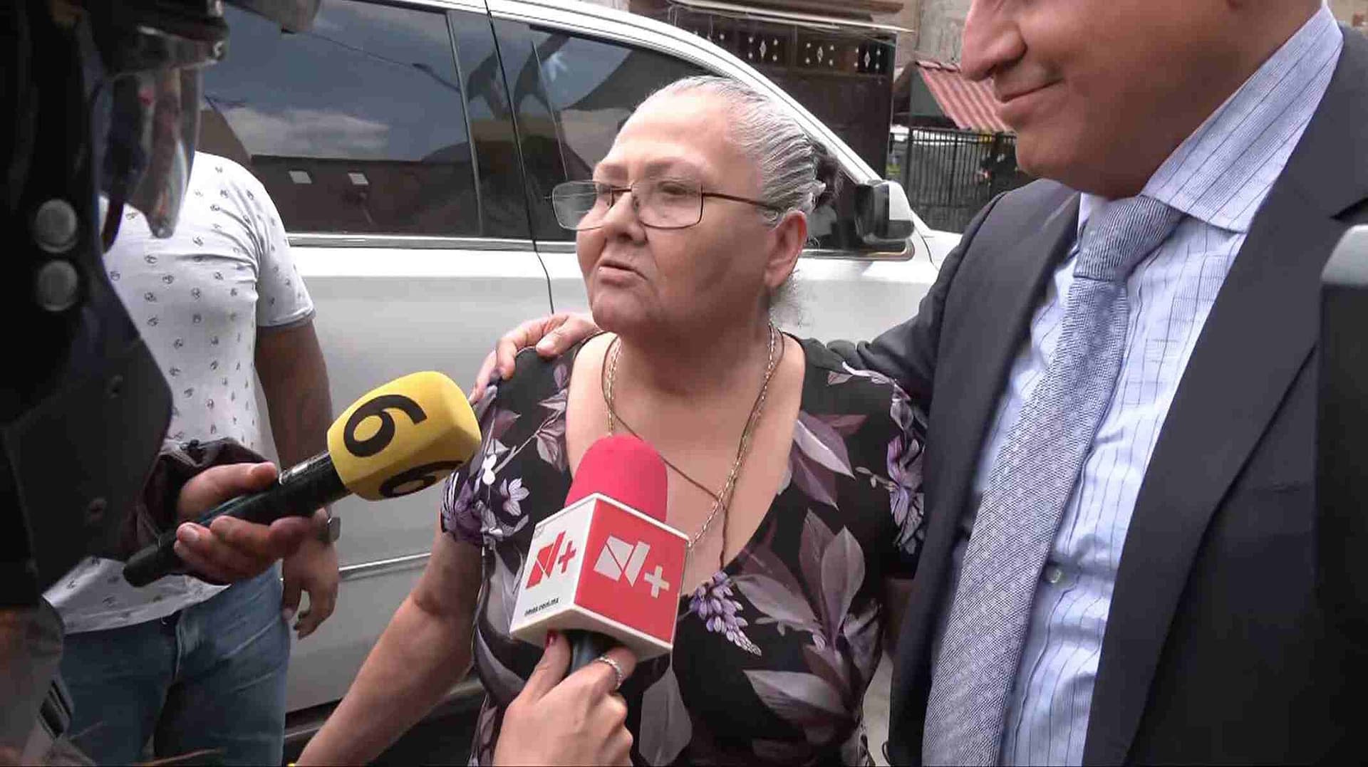 "Le Doy Gracias a Dios por Haber Salido": Momento en que Doña Carlota Llega a su Casa tras Salir de Prisión
