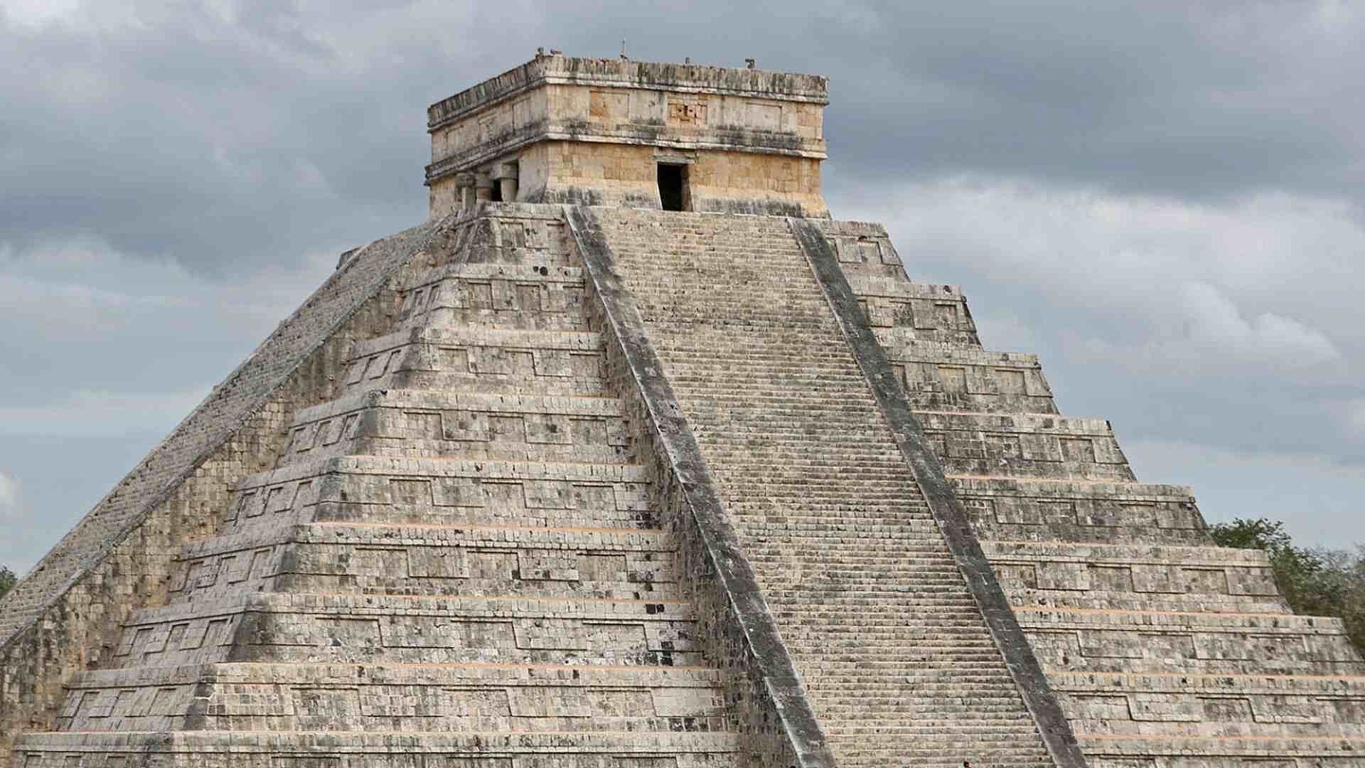 ¡Con Rayos Cósmicos! Explorarán las Entrañas de la Pirámide de Kukulcán en Chichén Itzá