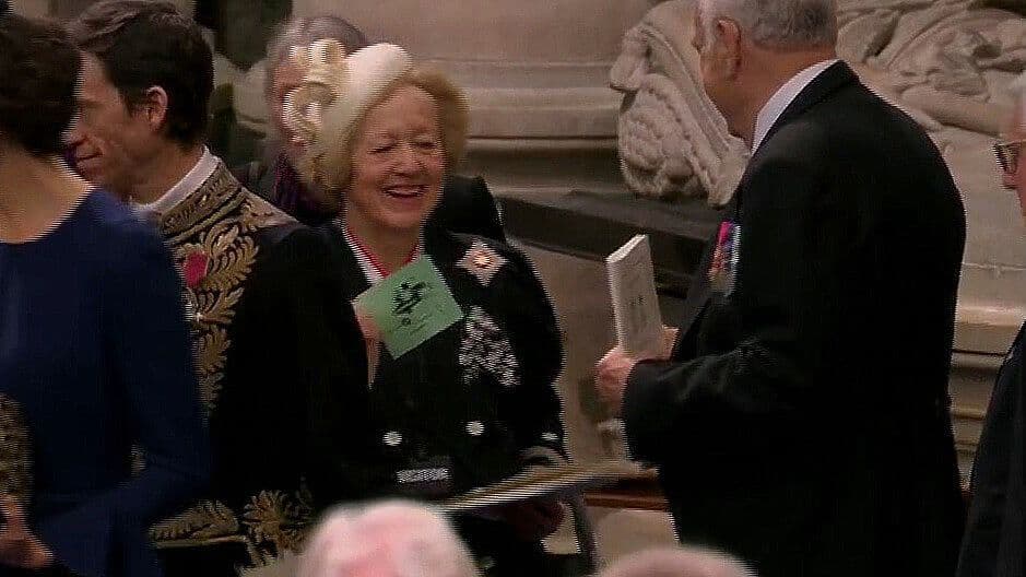 Llegan Invitados a la Abadía de Westminster