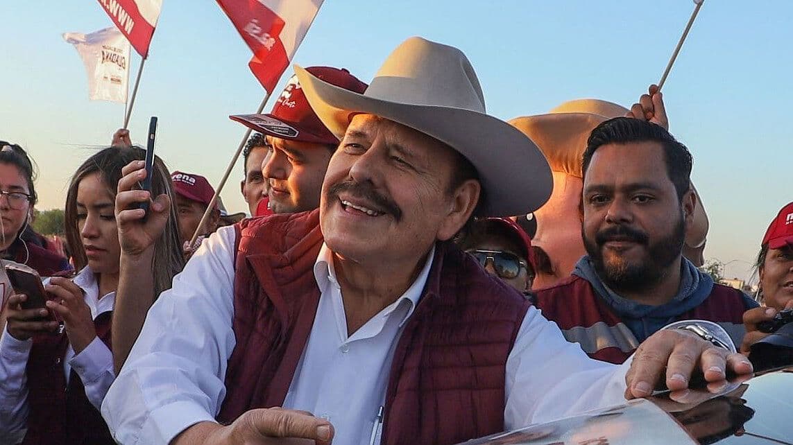 ¿Quién Es el Candidato Armando Guadiana?