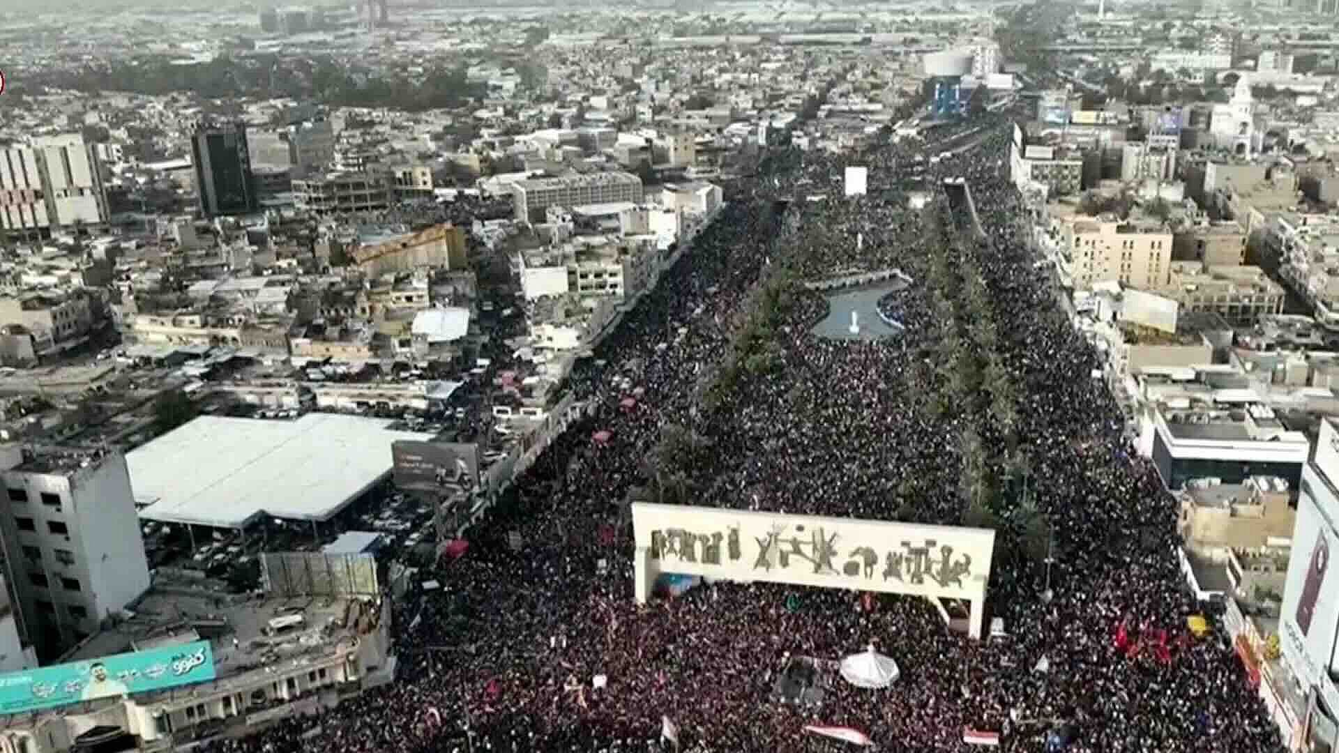 Protesta Masiva en Irak Apoya a Irán y Exige Salida de Fuerzas de Estados Unidos