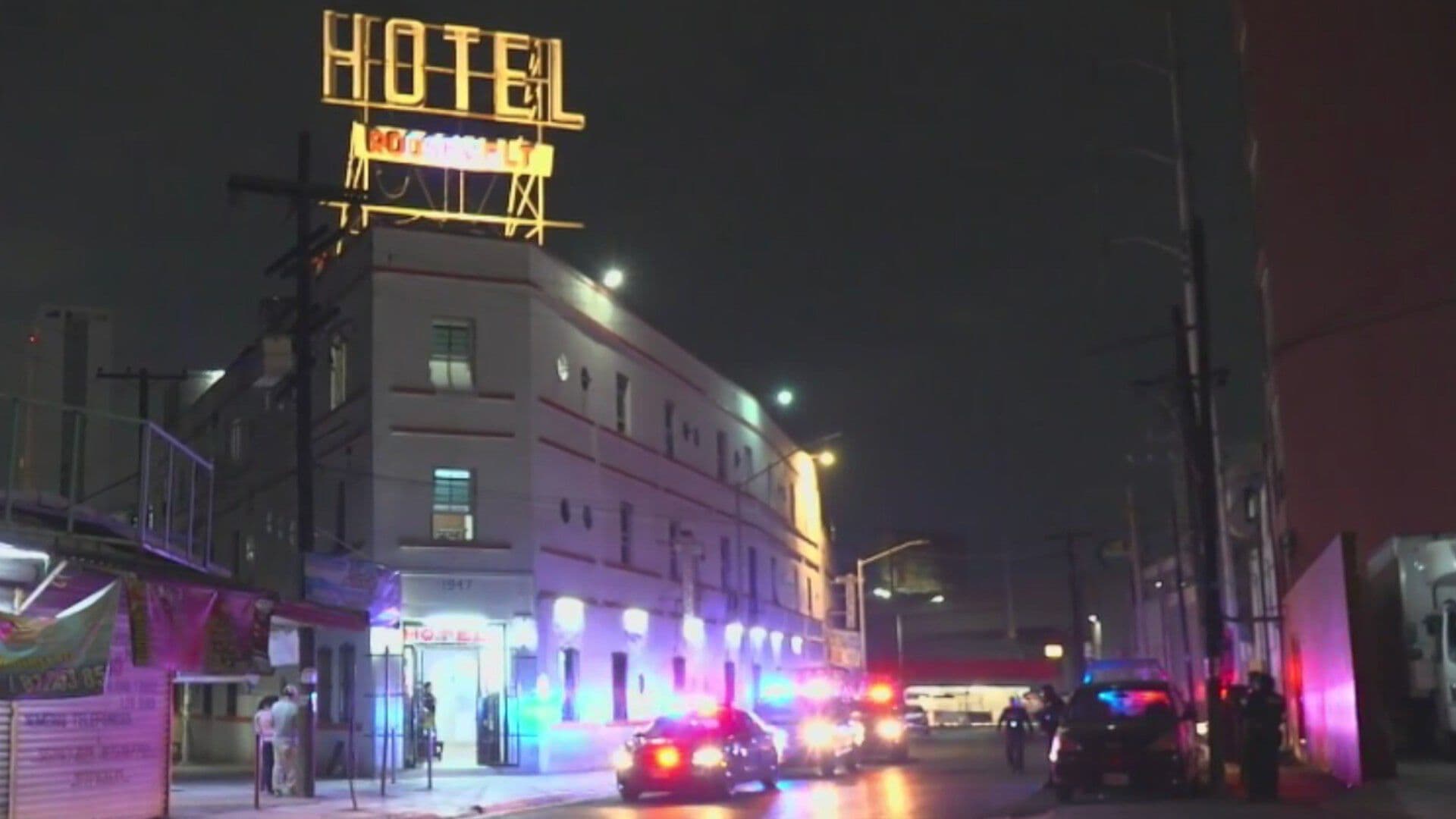 Hombre Haitiano Mata a Hondureño y Huye en Hotel en el Centro de Monterrey
