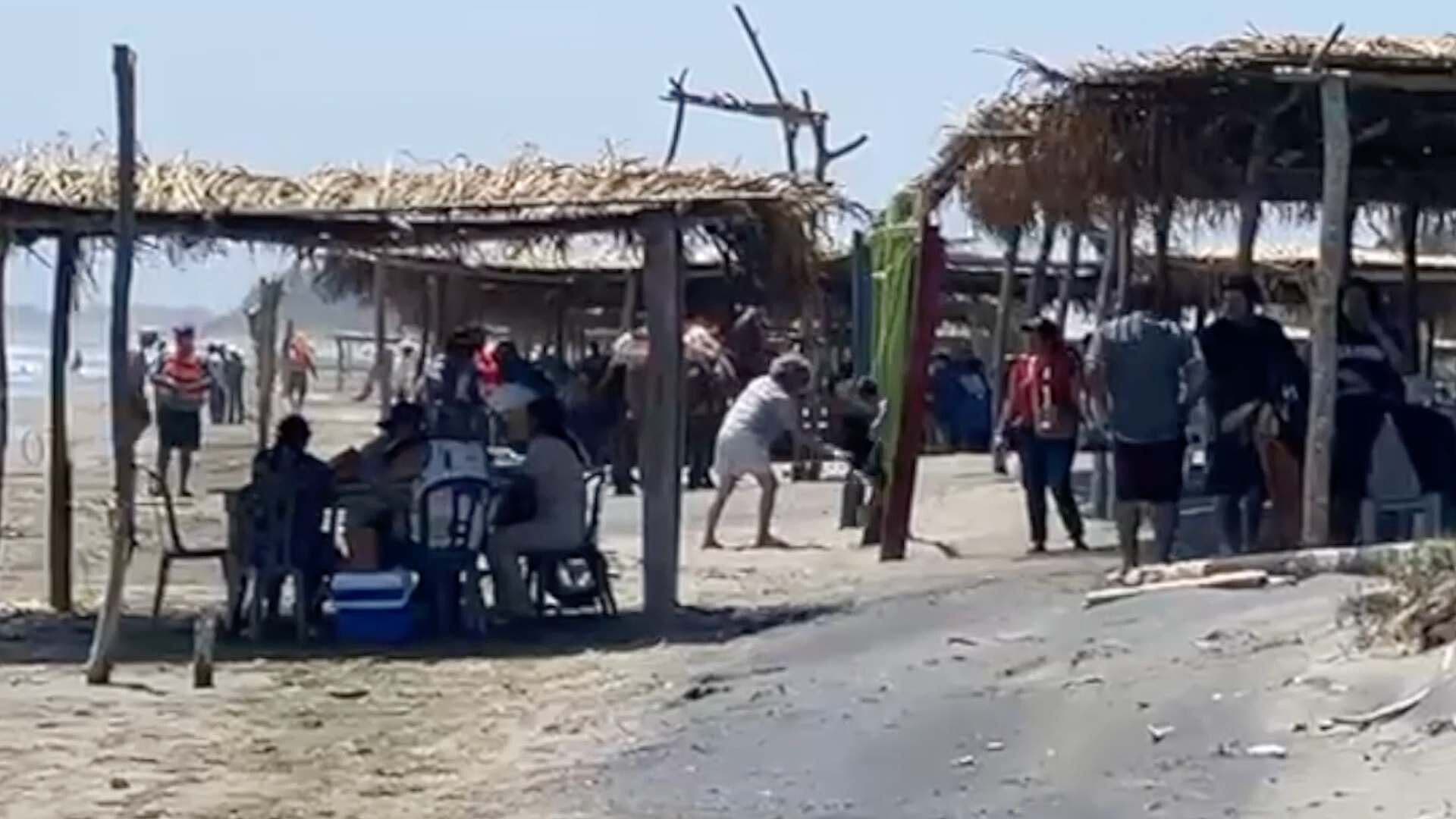 Restauranteros de Playa Linda Reportaron Muy Bajas Ventas al Sur de Veracruz