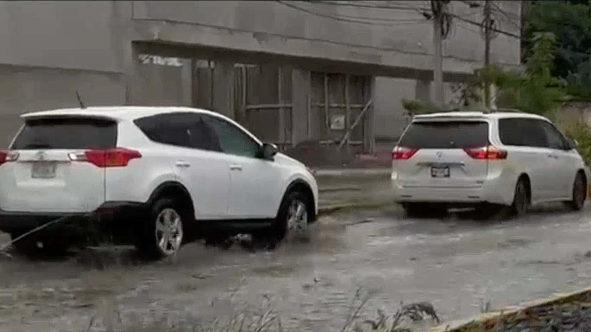 Encharcamientos en Calles de Poza Rica por Frente Frío 43