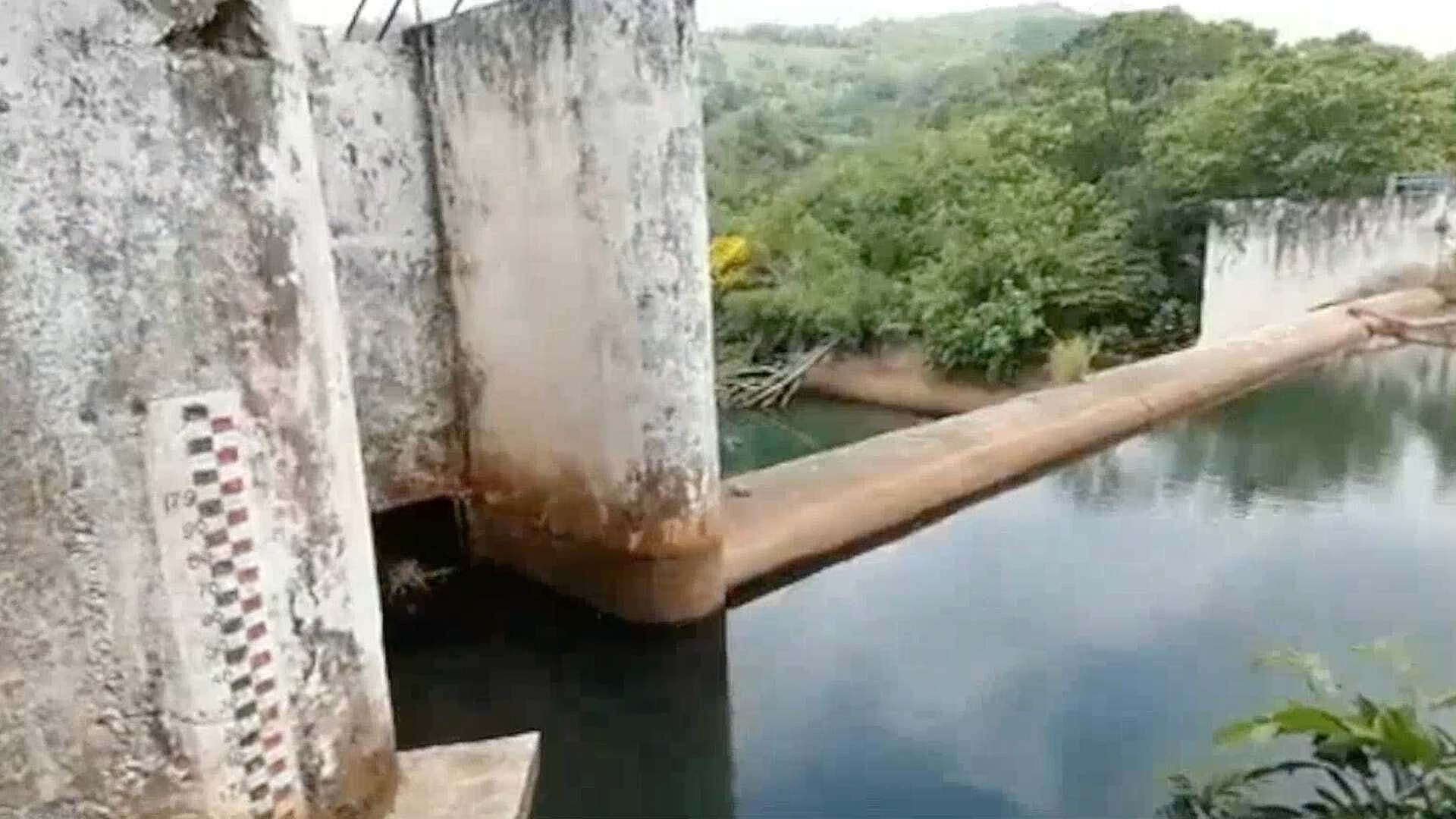 Por Lluvias Cierran Quiebracargas de la Presa Yuribia al Sur de Veracruz