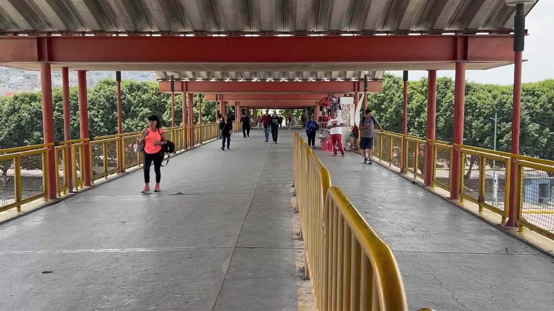 Denuncian Ola de Asaltos en Paraderos del Metro La Paz; Exigen Seguridad y Luminarias en la Zona