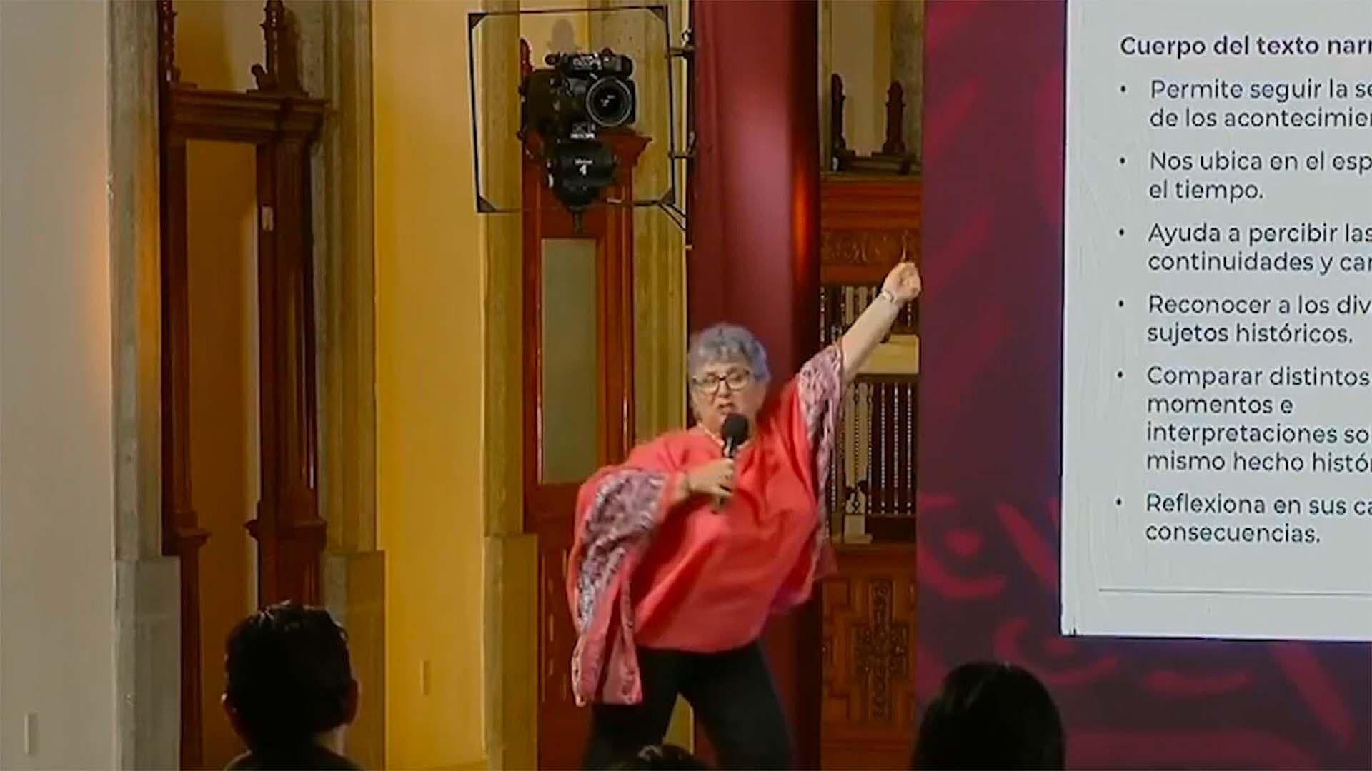 La Maestra Ana María Sí es de Otro Planeta... ¡Y Nadie Hace Nada!